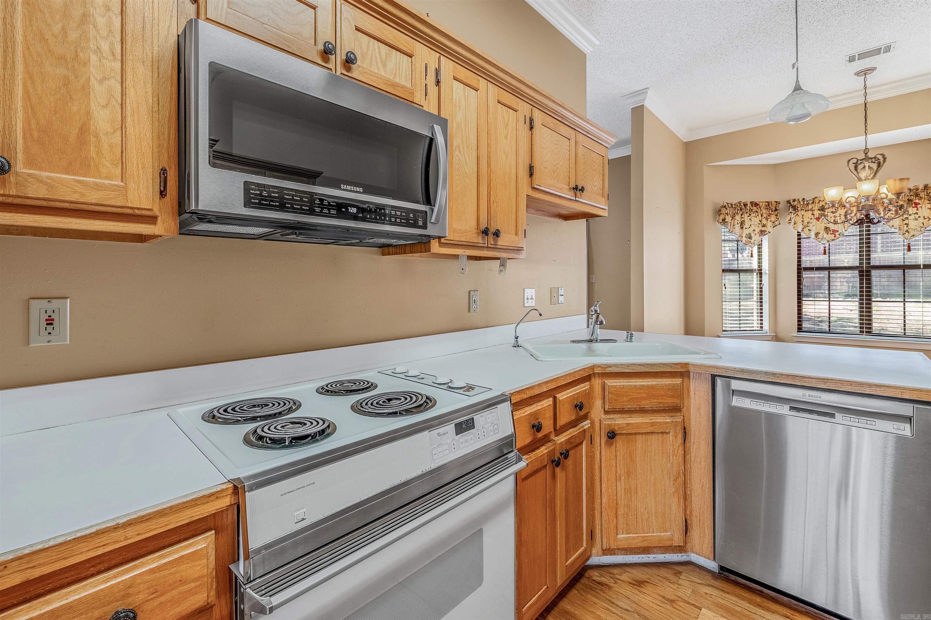 158 Hibiscus  Maumelle, AR