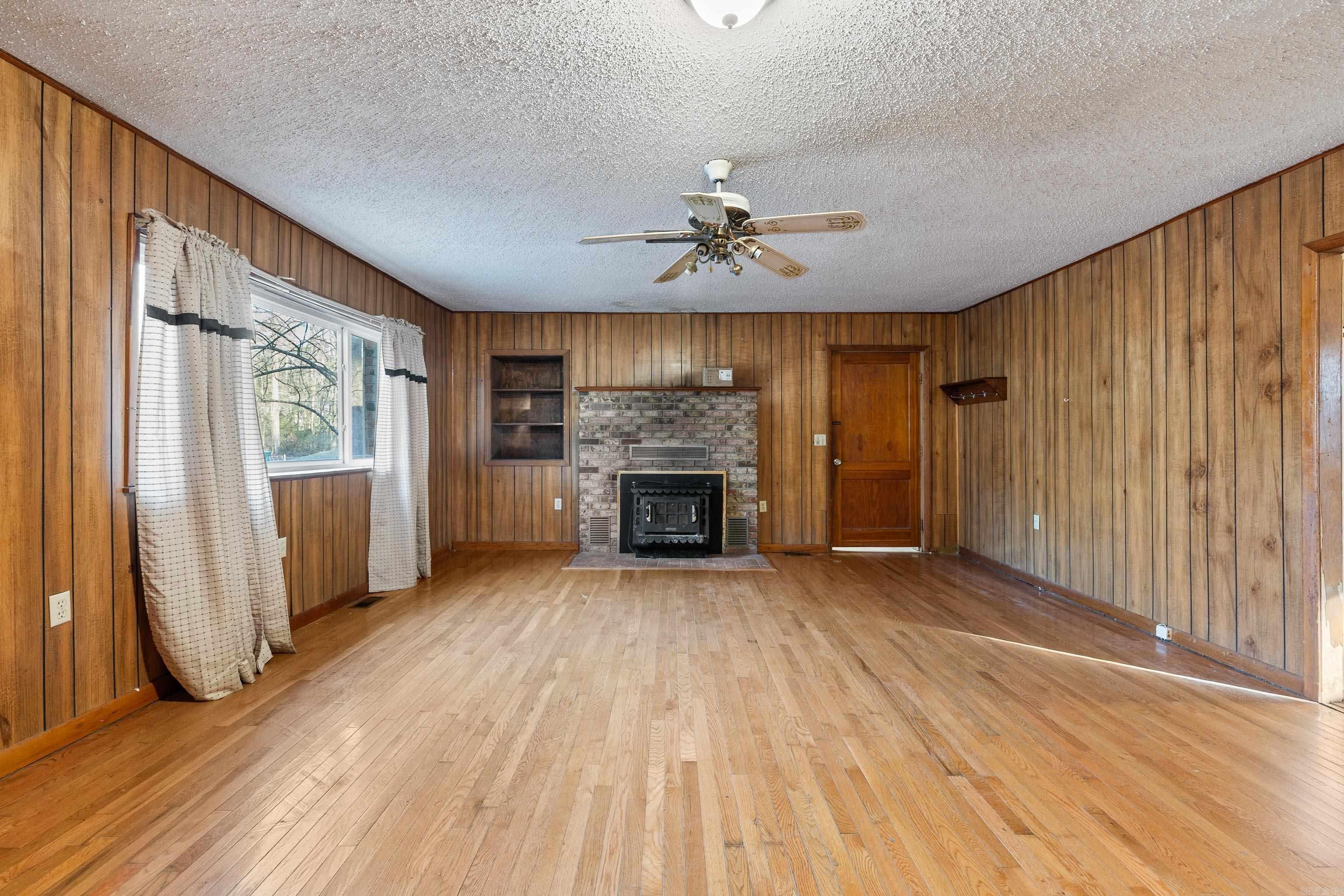 1722 Sorrel Benton, AR 72015