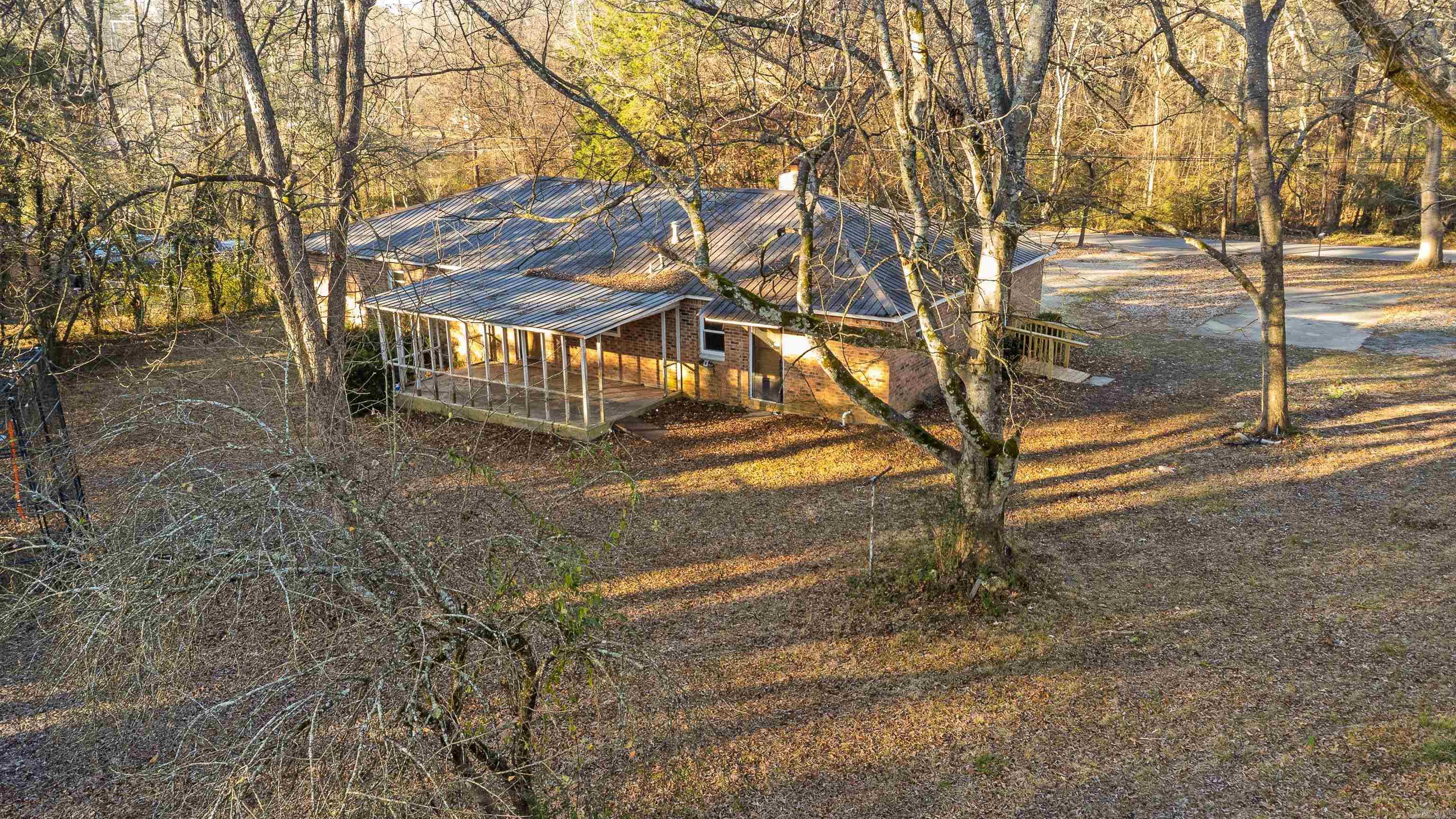 1722 Sorrel Benton, AR 72015