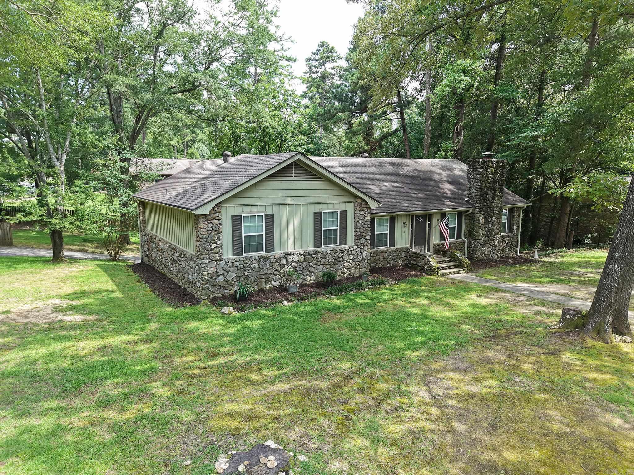 1 Ivy  Arkadelphia, AR