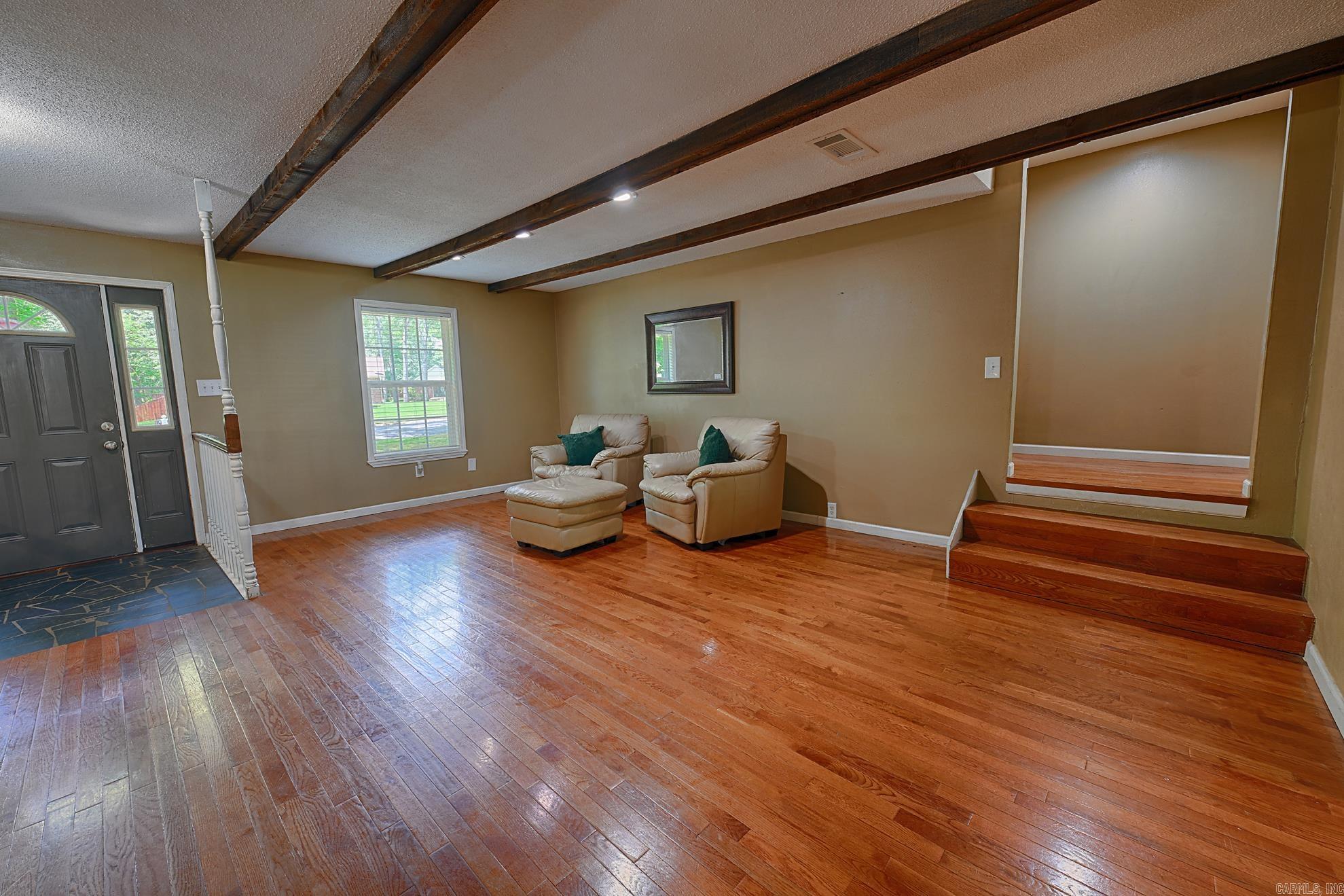 1 Ivy  Arkadelphia, AR