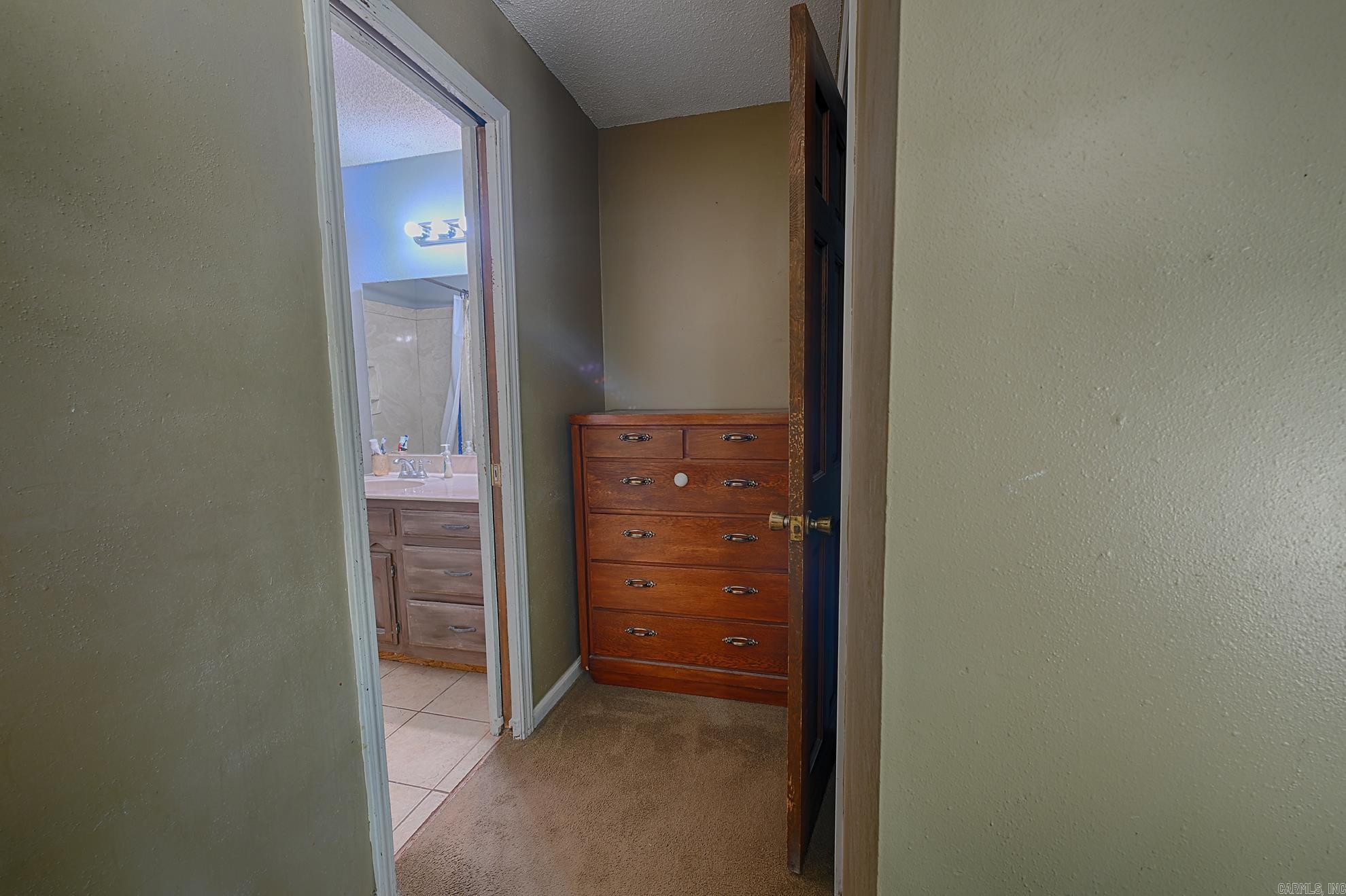 1 Ivy  Arkadelphia, AR