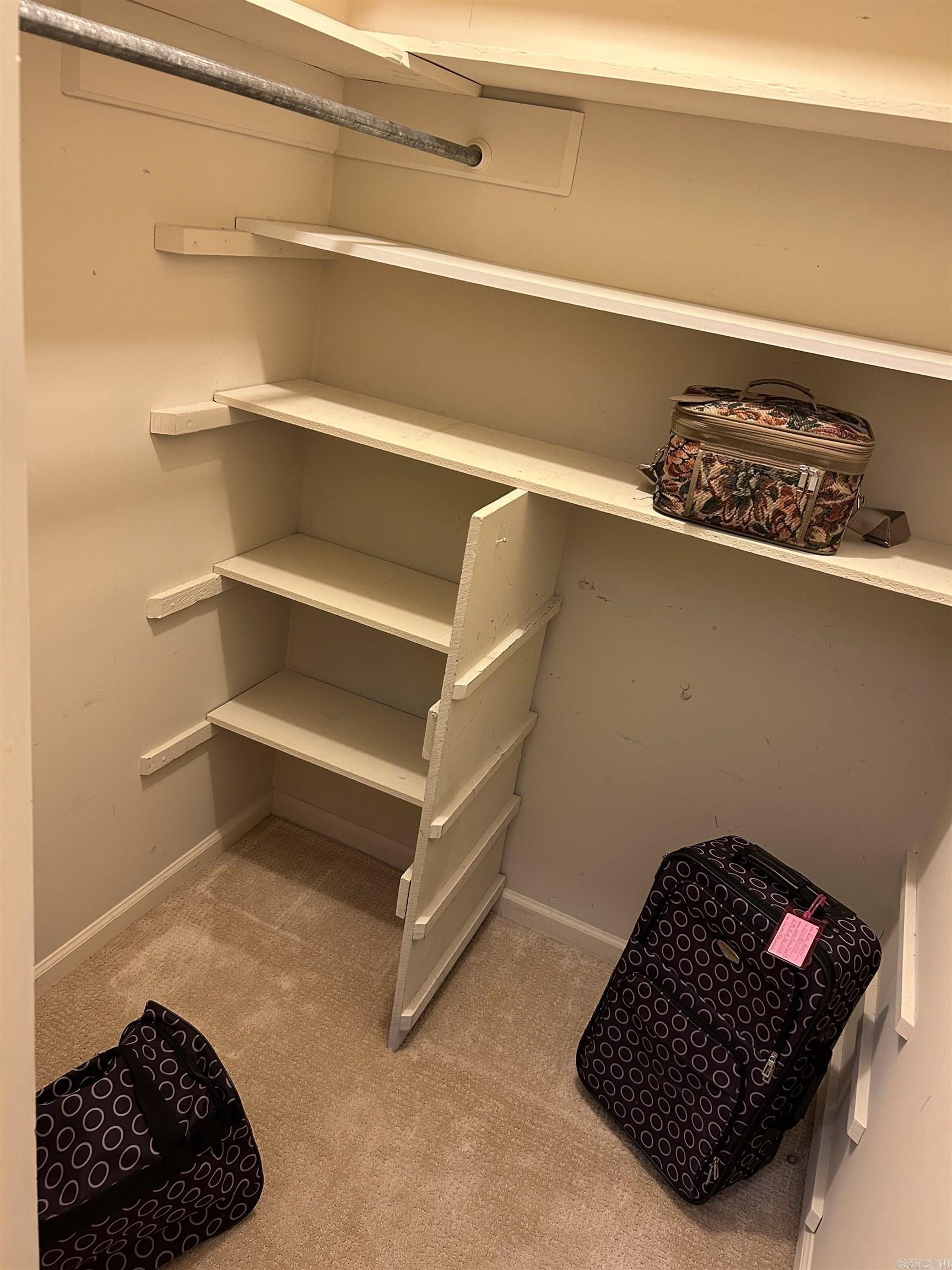 12714 Pleasant Forest Dr  Little Rock, AR