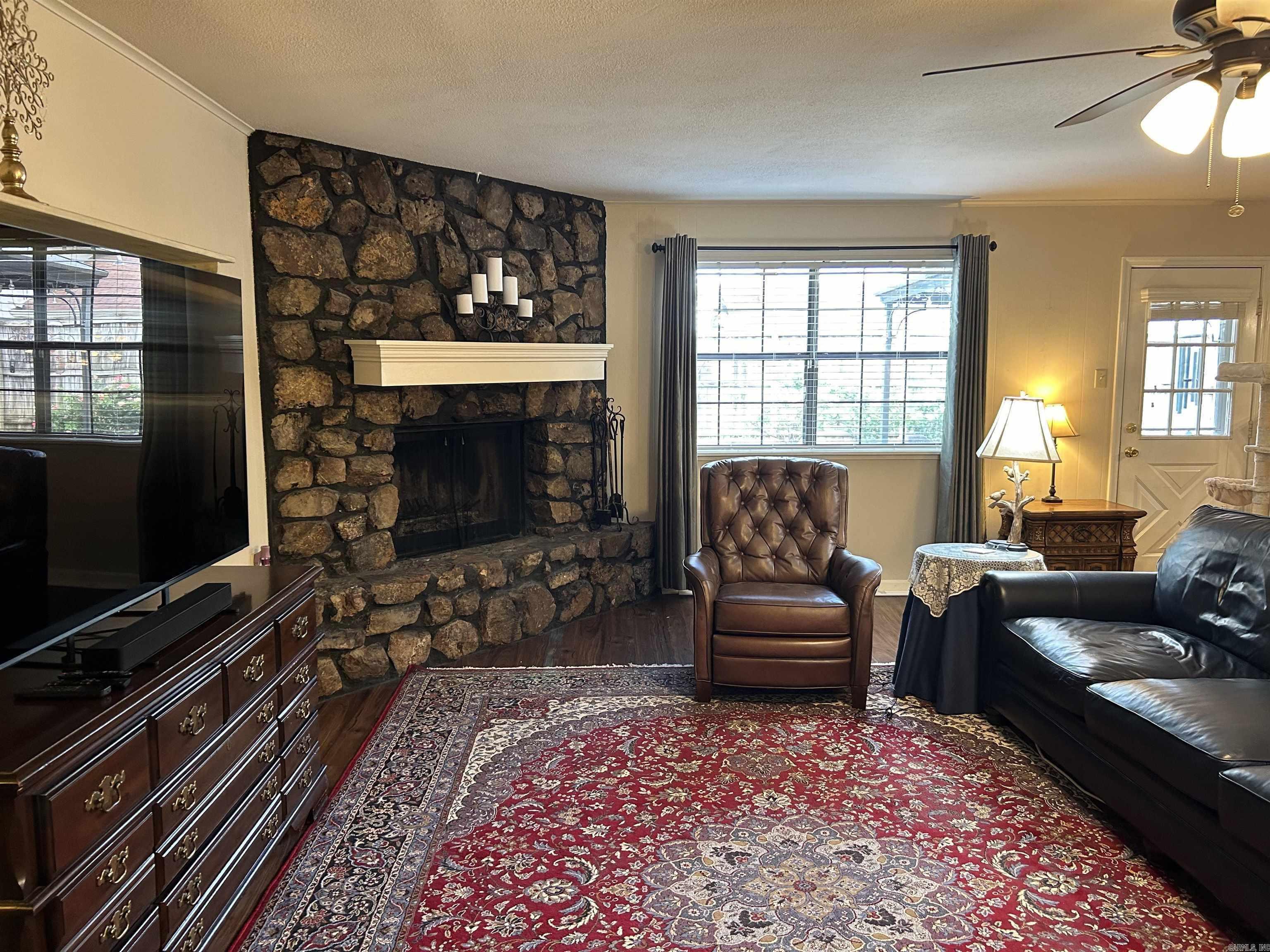 12714 Pleasant Forest Dr  Little Rock, AR