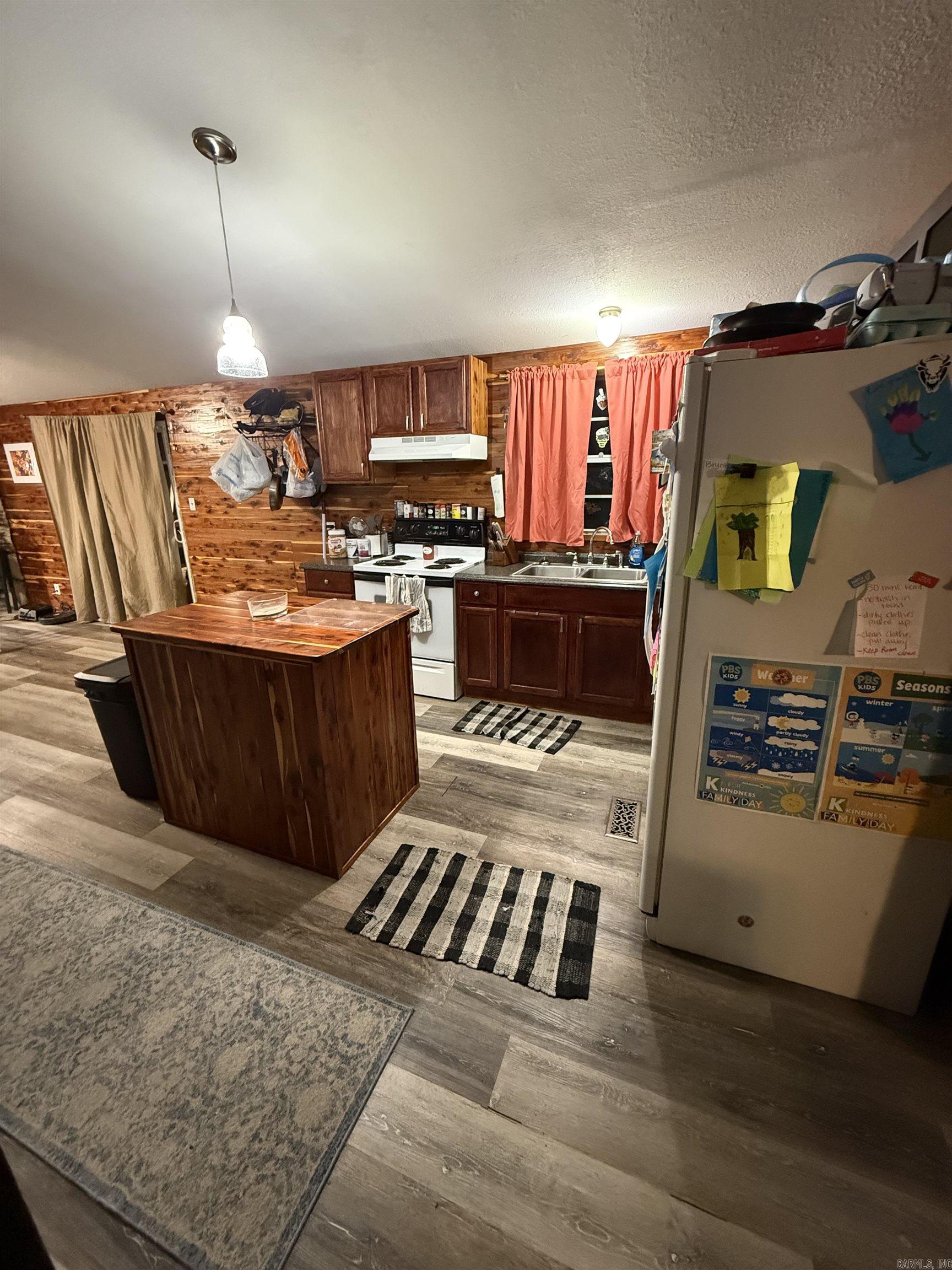 10519 Jewell Drive Mabelvale, AR 72103