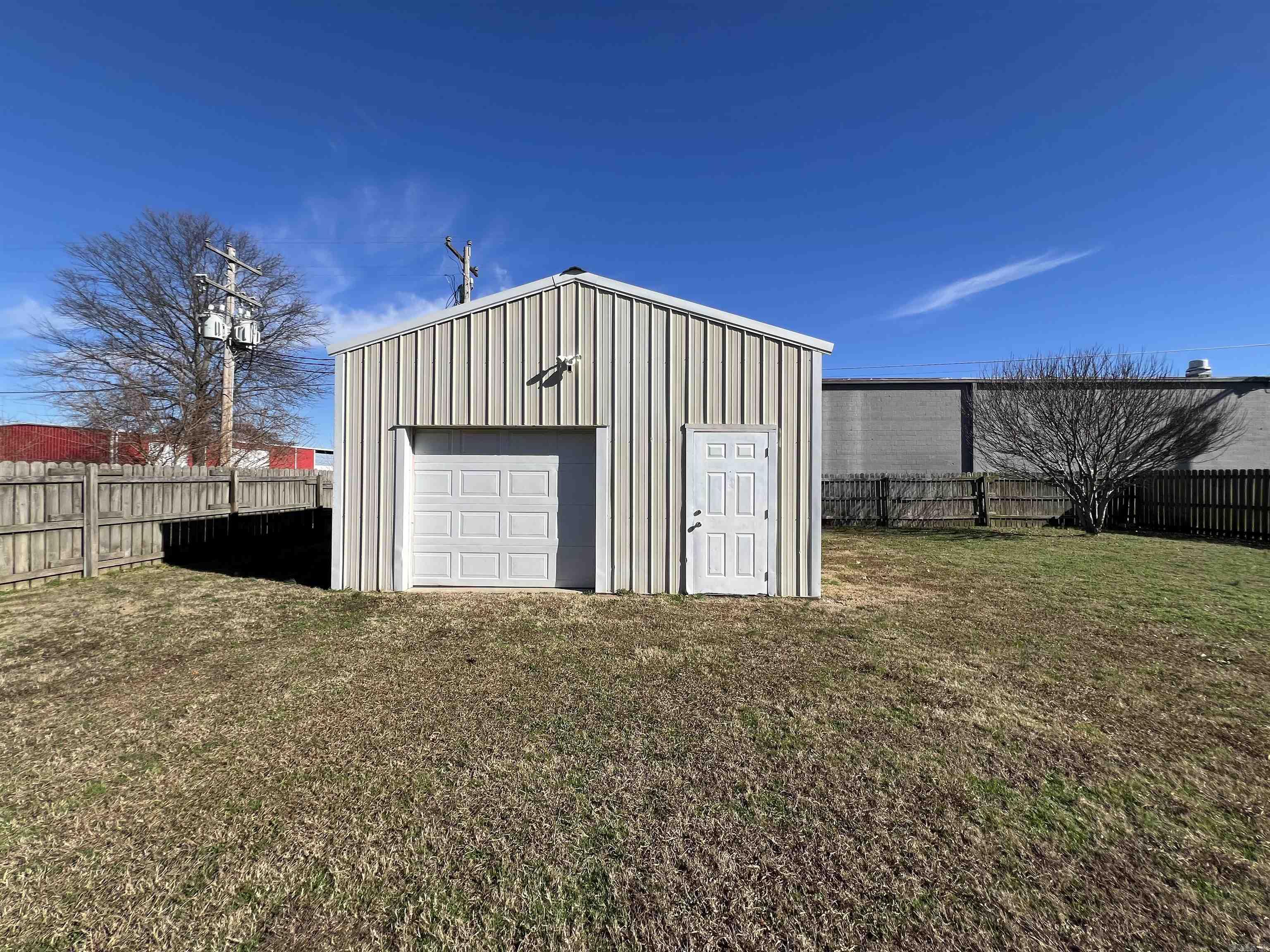 708 Dwight  Trumann, AR