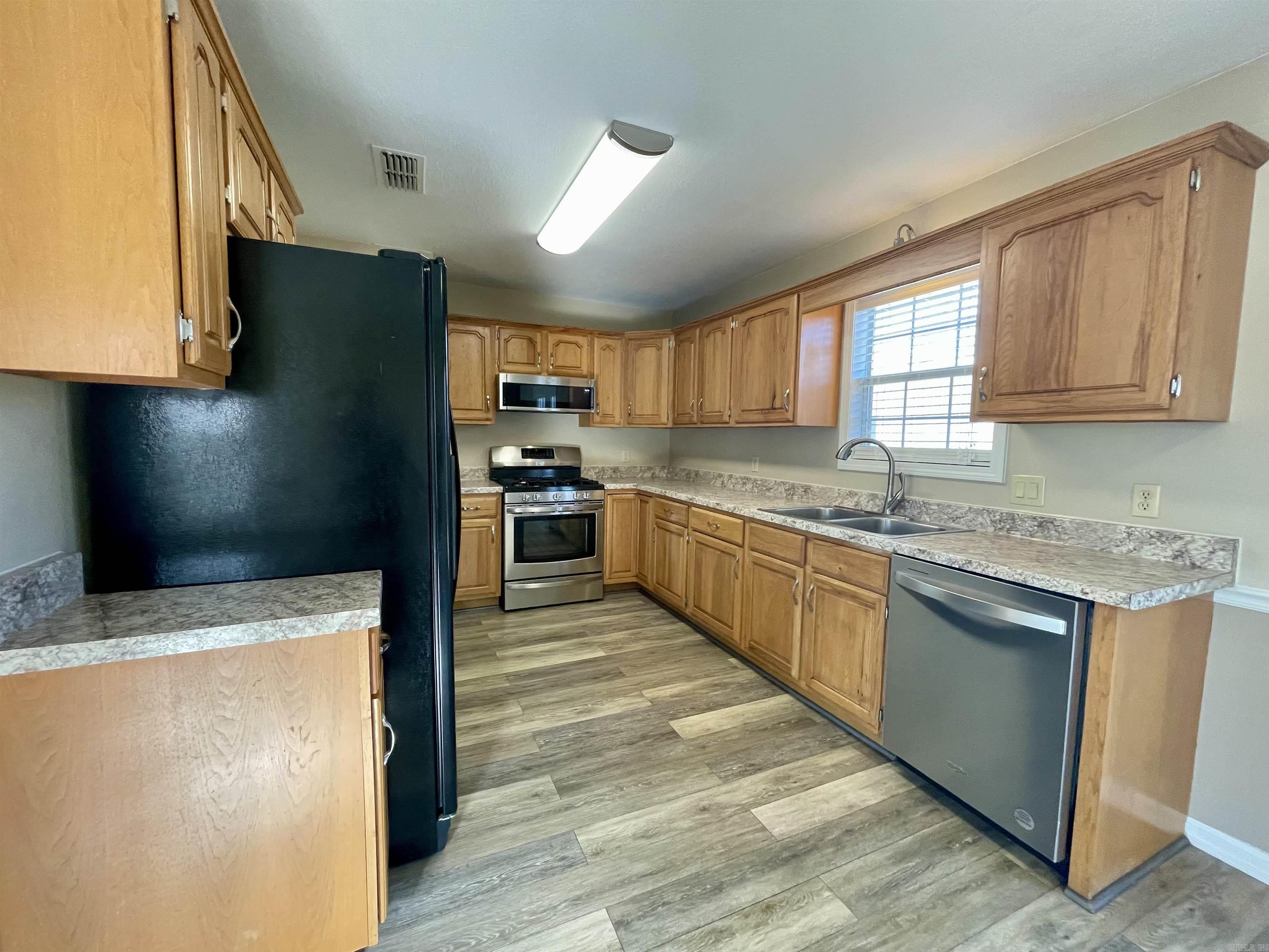 708 Dwight  Trumann, AR