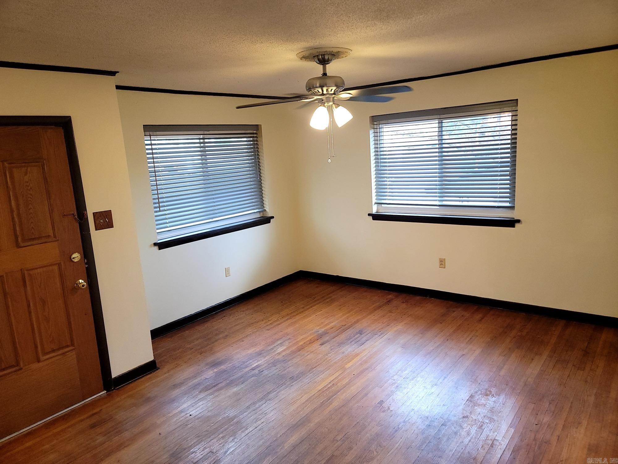 208 W K  North Little Rock, AR