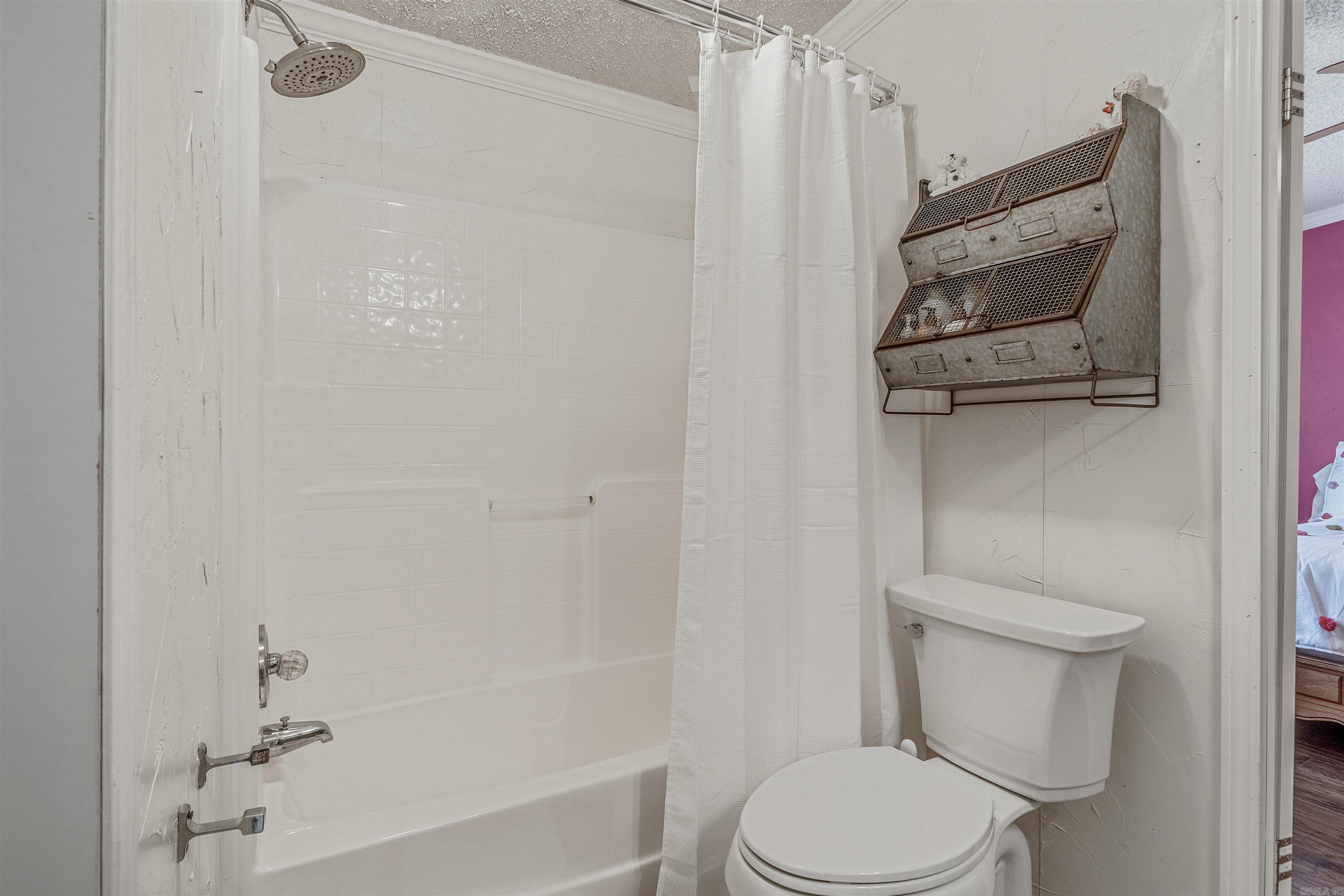 1 Wesley Trail Sherwood, AR 72120