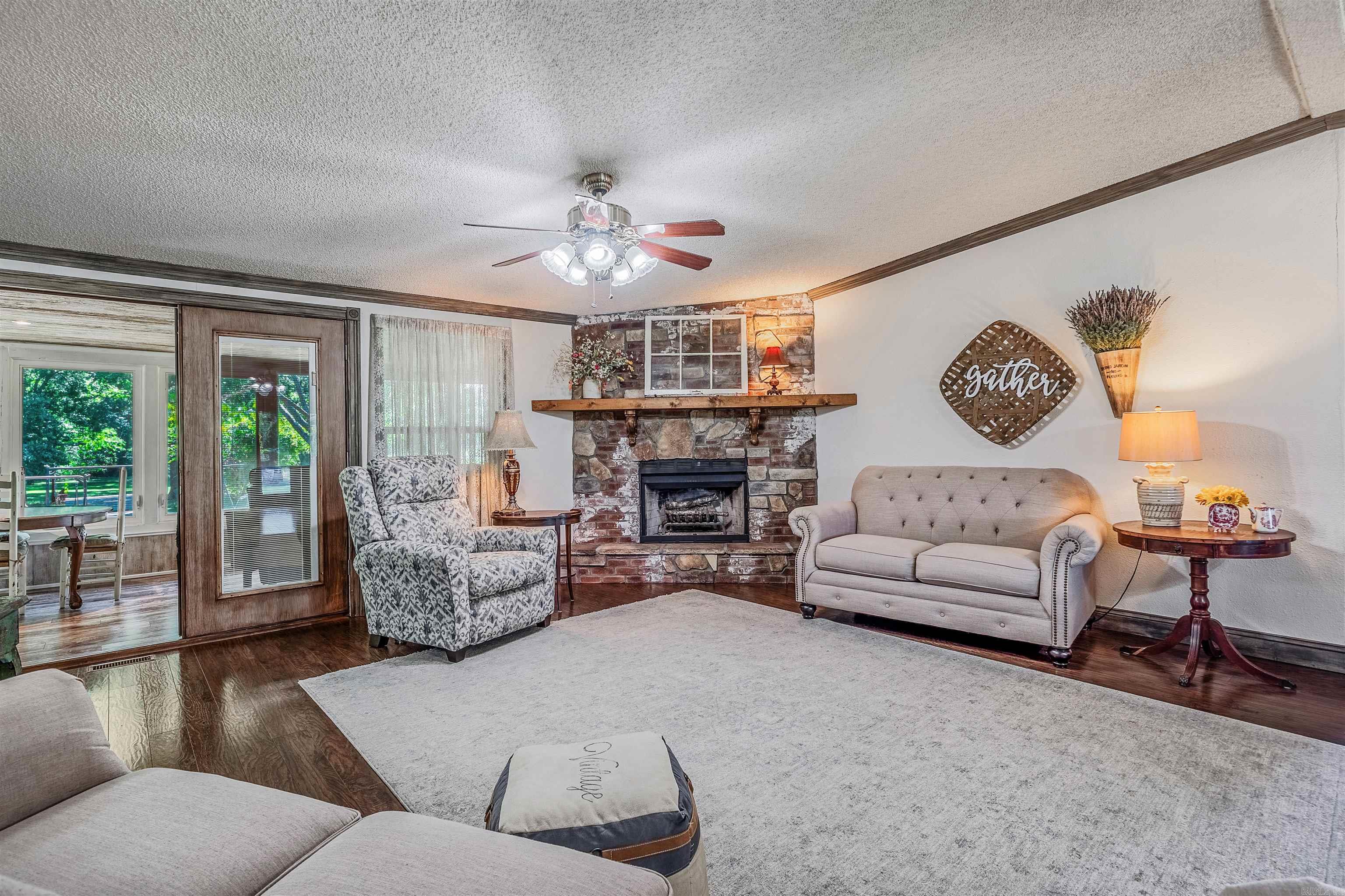 1 Wesley Trail Sherwood, AR 72120