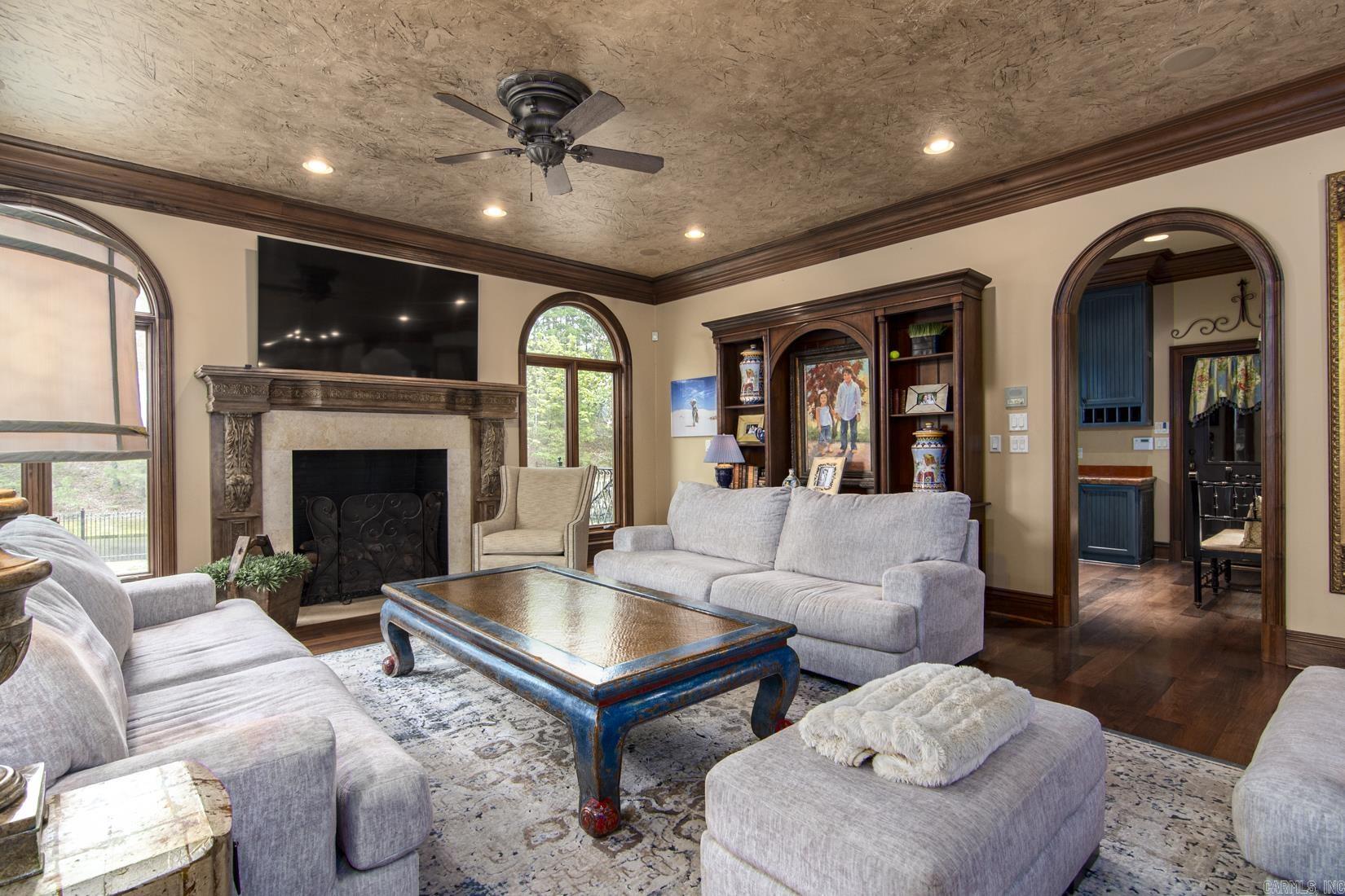 15 Spring Valley  Little Rock, AR