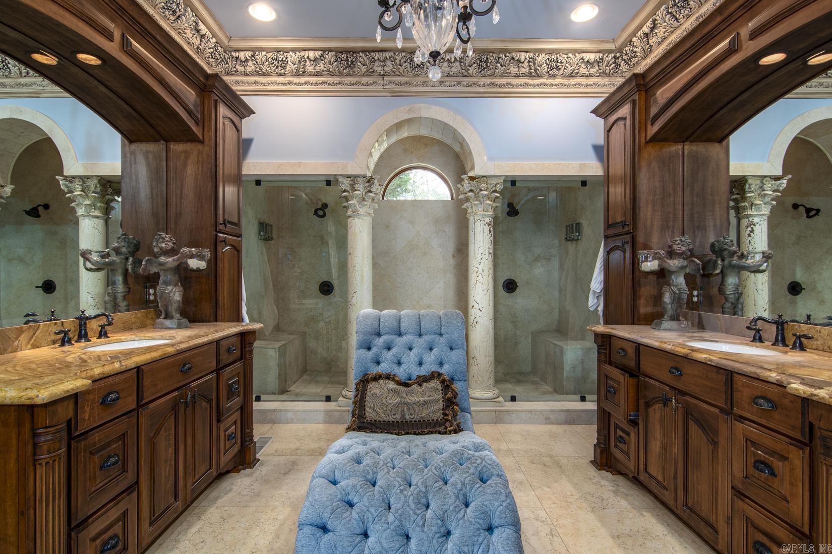 15 Spring Valley  Little Rock, AR