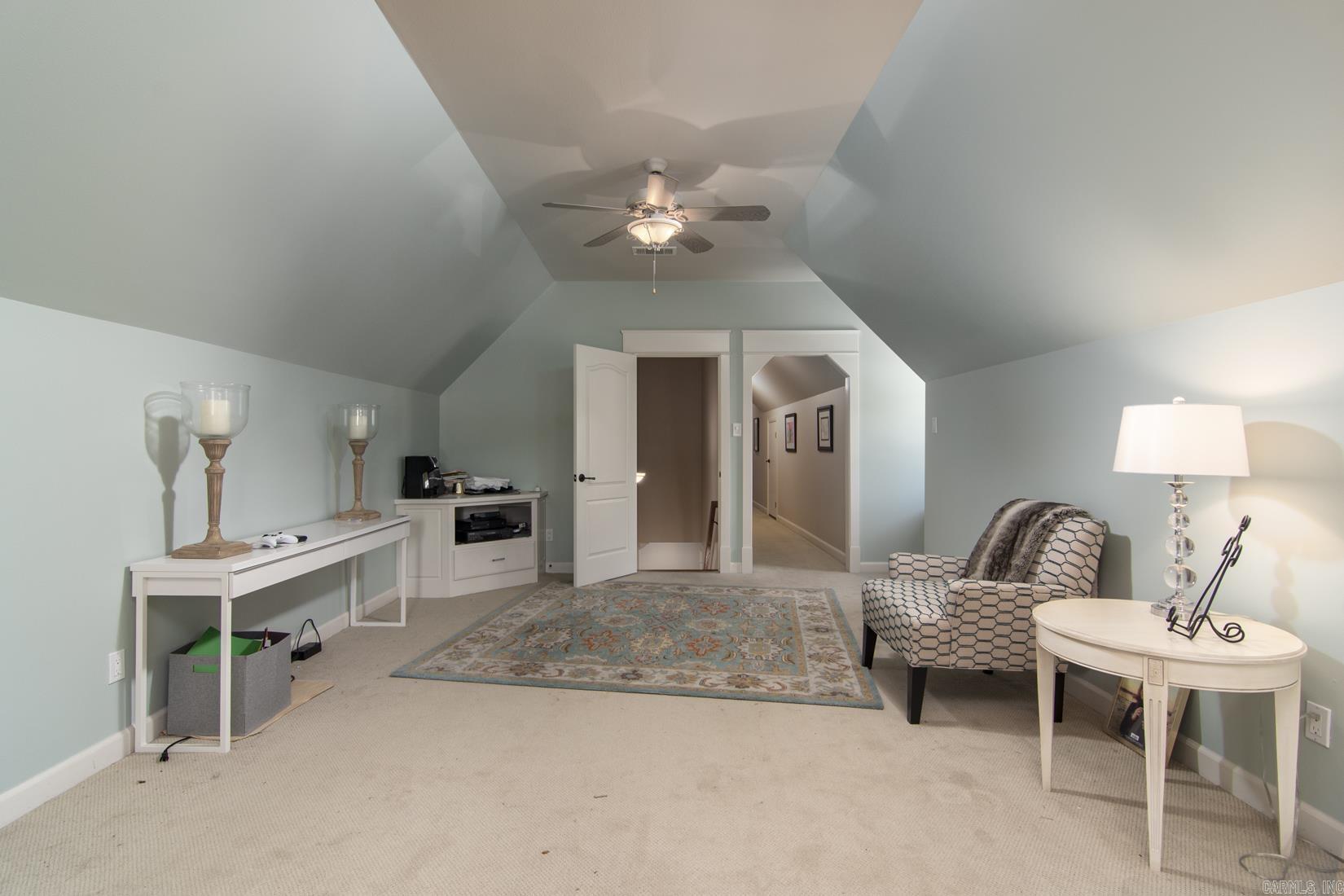 60 Sologne Cir  Little Rock, AR