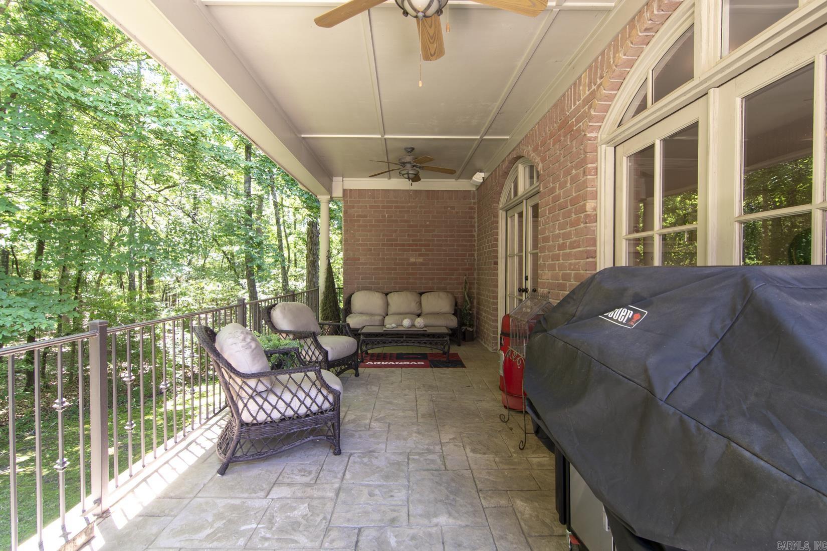 60 Sologne Cir  Little Rock, AR