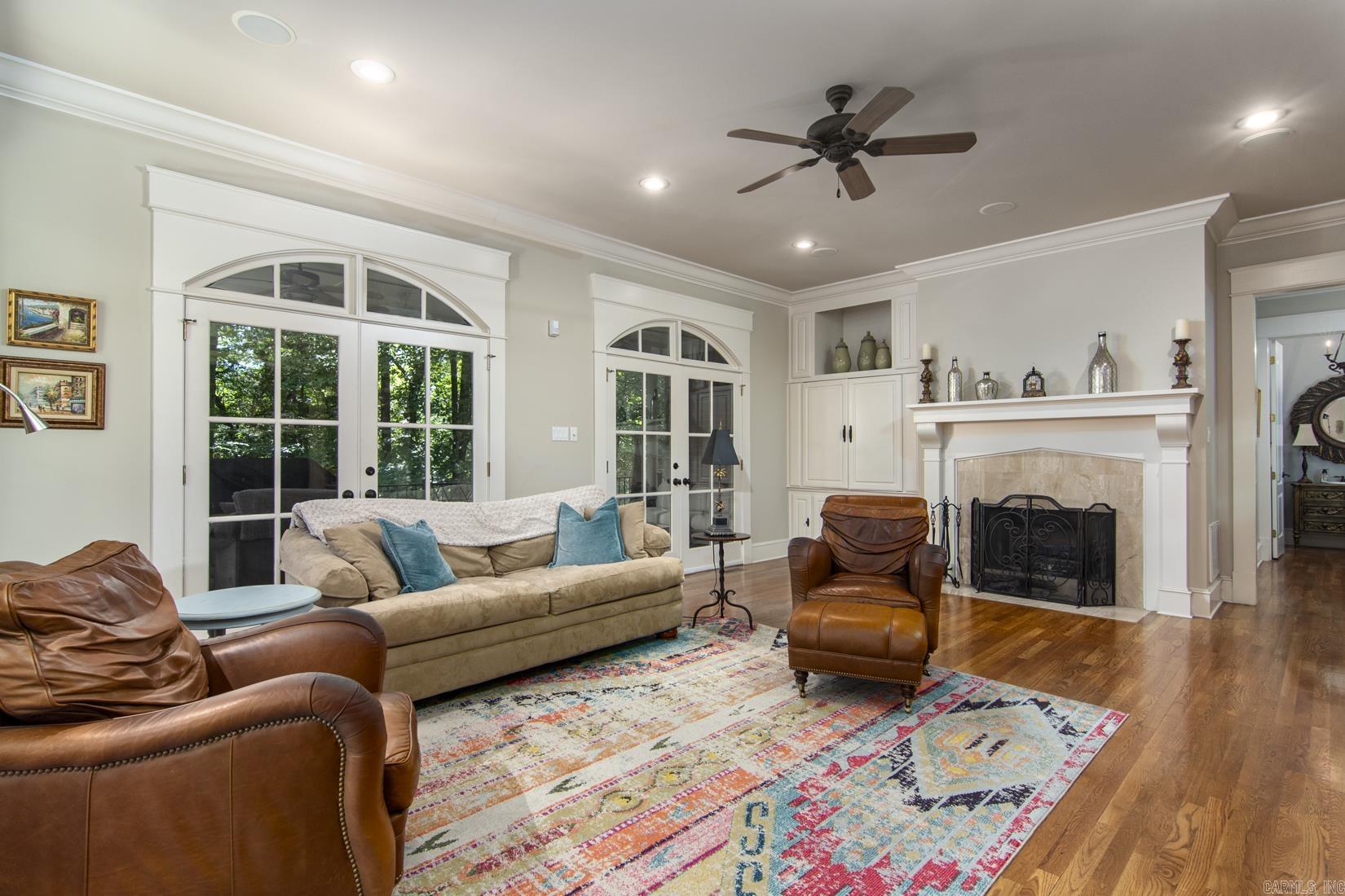 60 Sologne Cir  Little Rock, AR