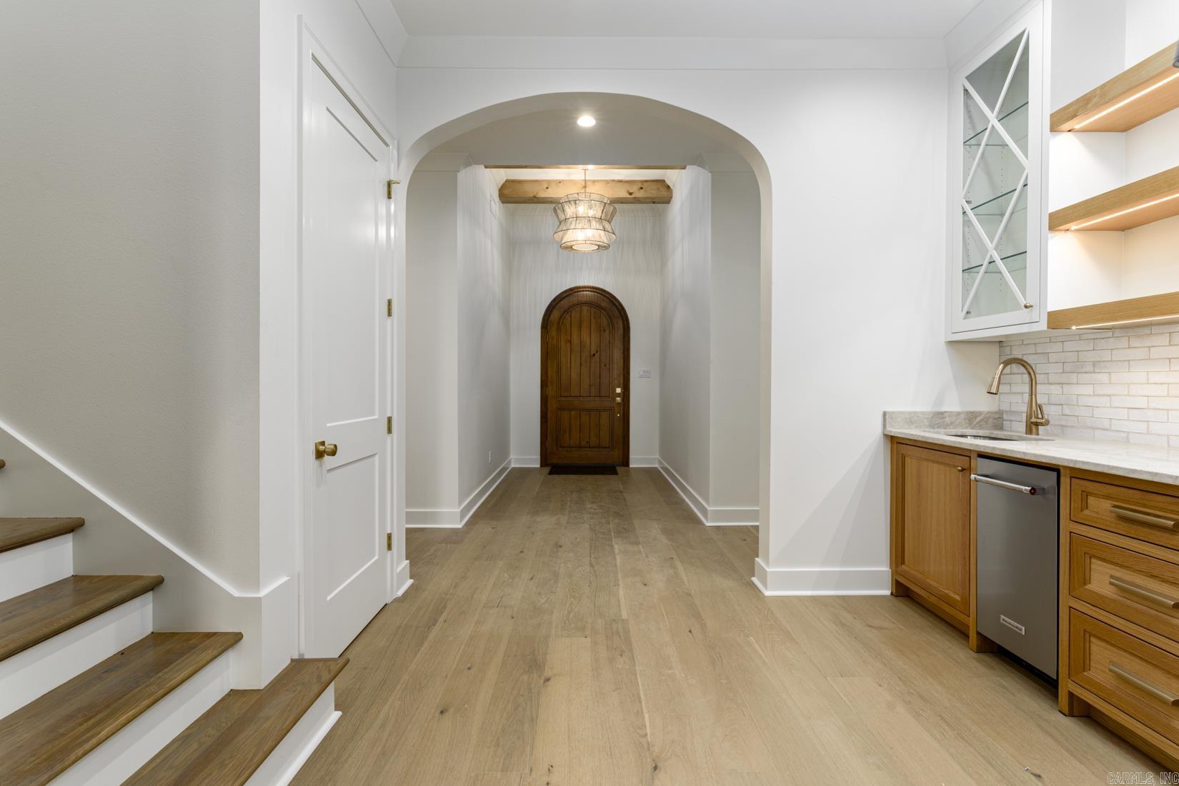 119 Falstone Dr  Little Rock, AR