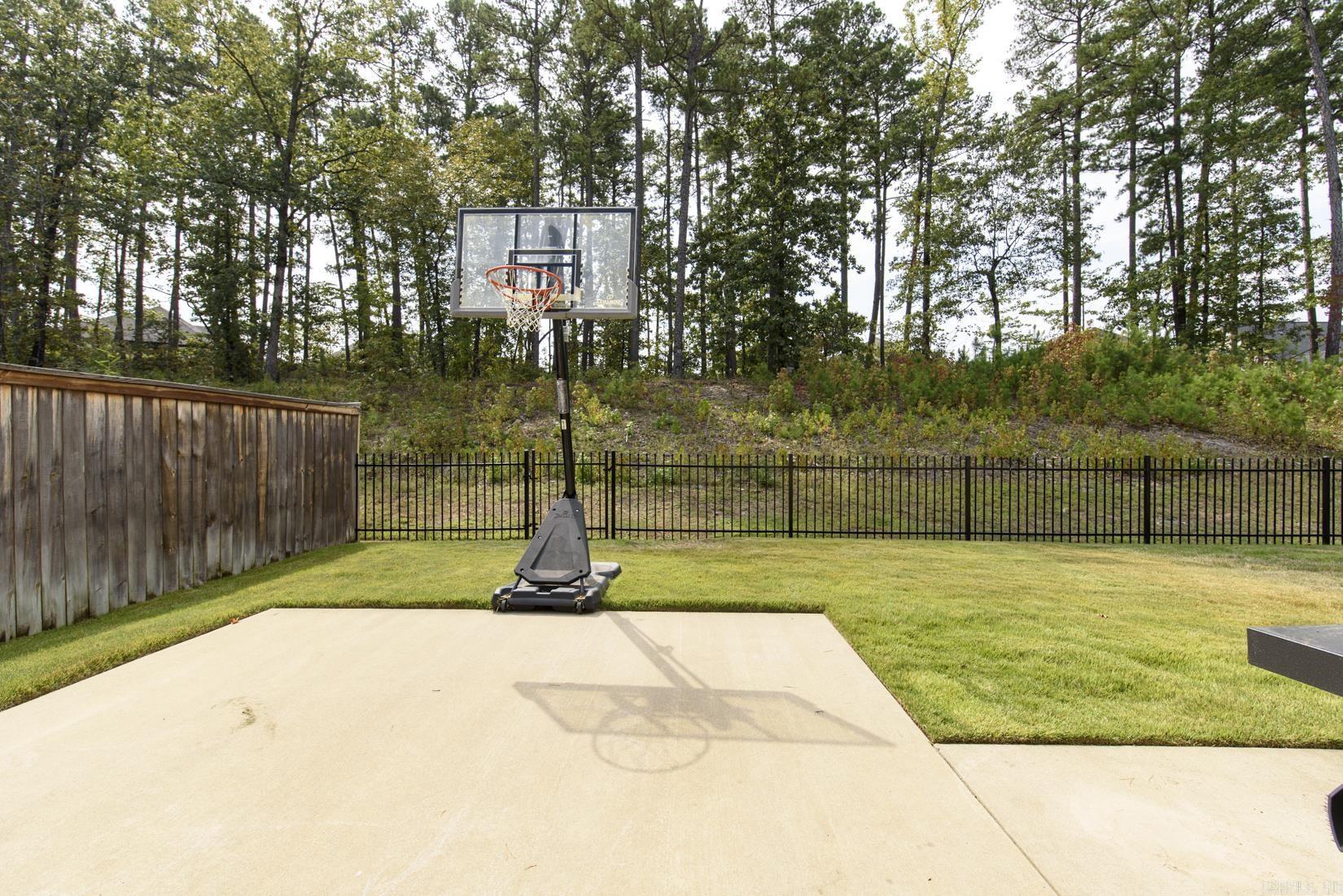 736 Wildcreek Circle  Little Rock, AR