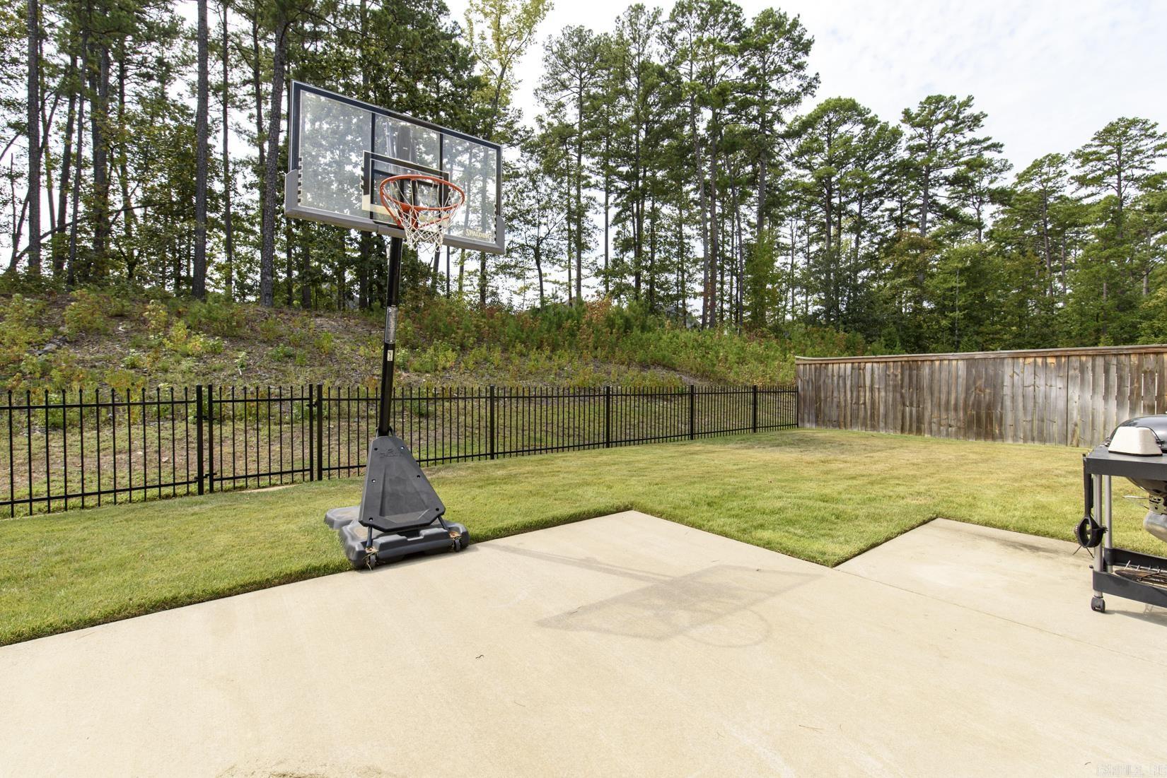 736 Wildcreek Circle  Little Rock, AR