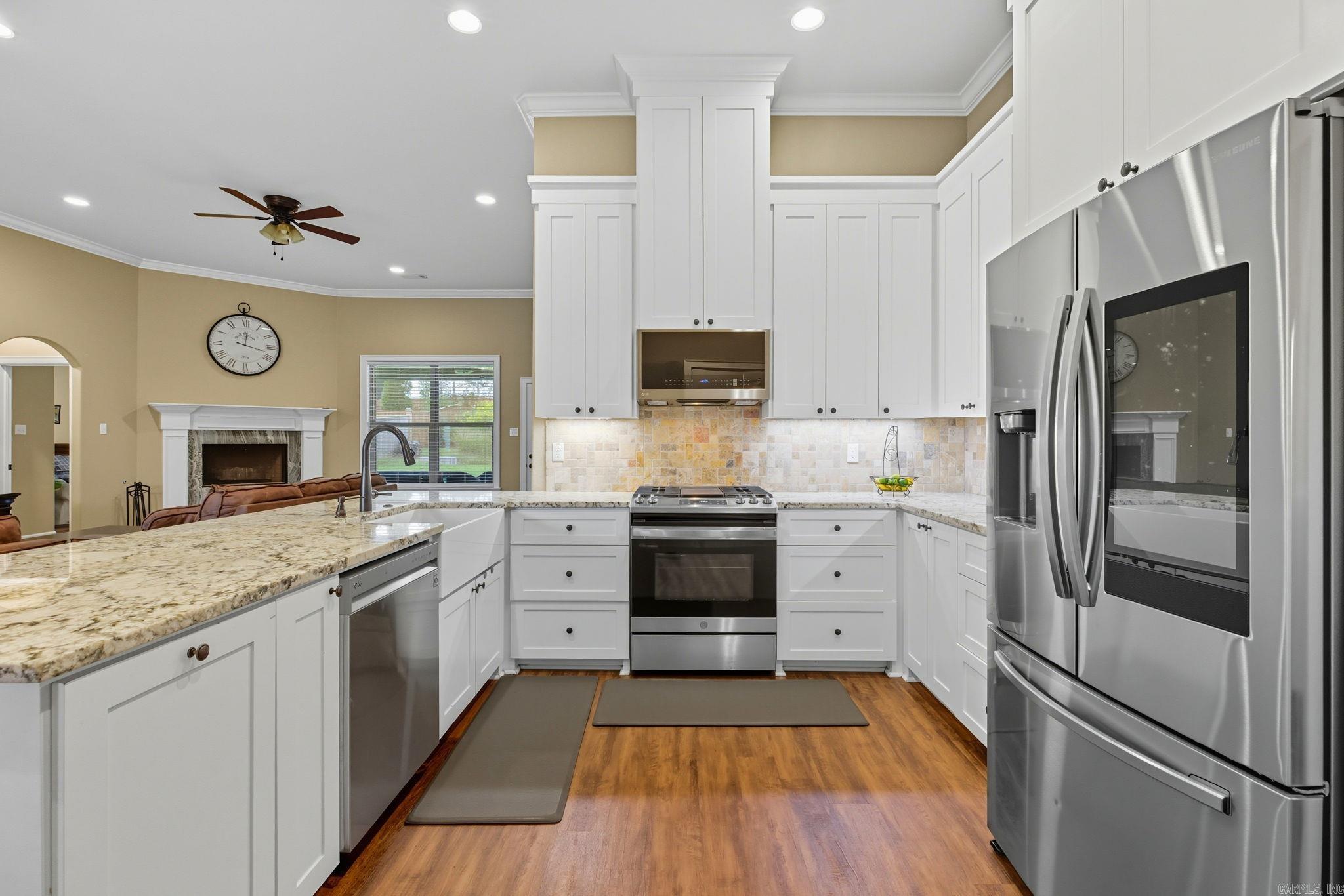 9009 Wooddale Dr  Sherwood, AR