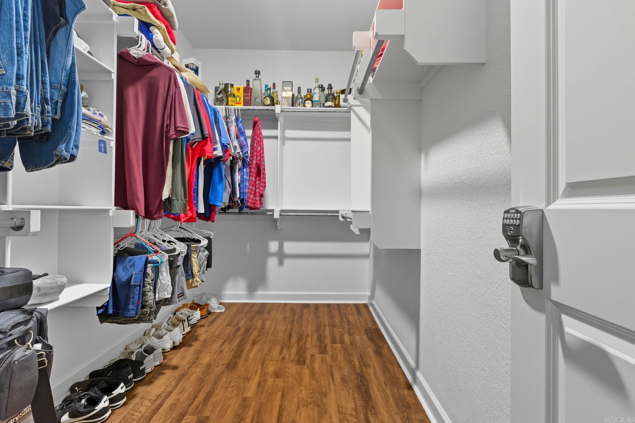 9009 Wooddale Dr  Sherwood, AR