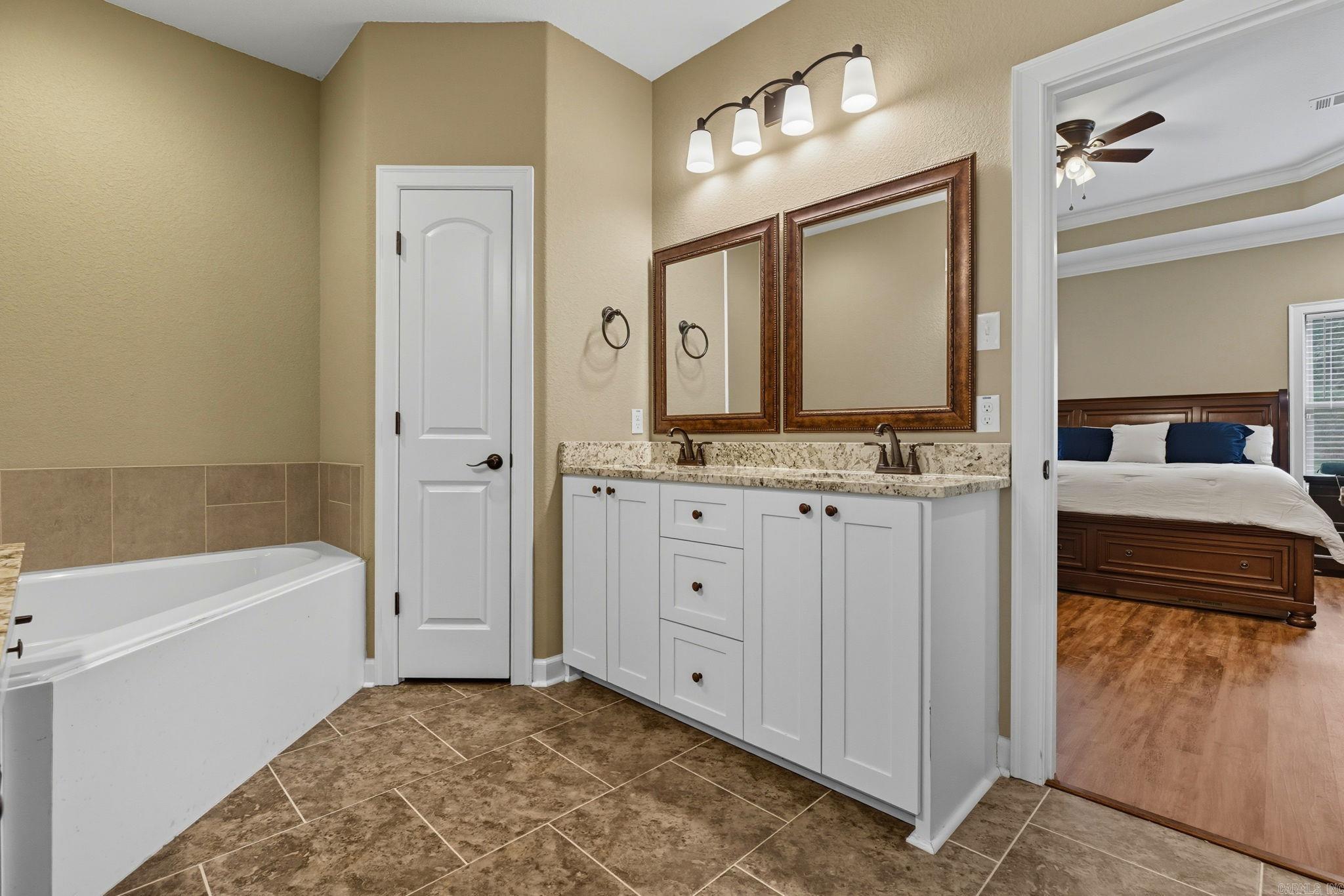 9009 Wooddale Dr  Sherwood, AR