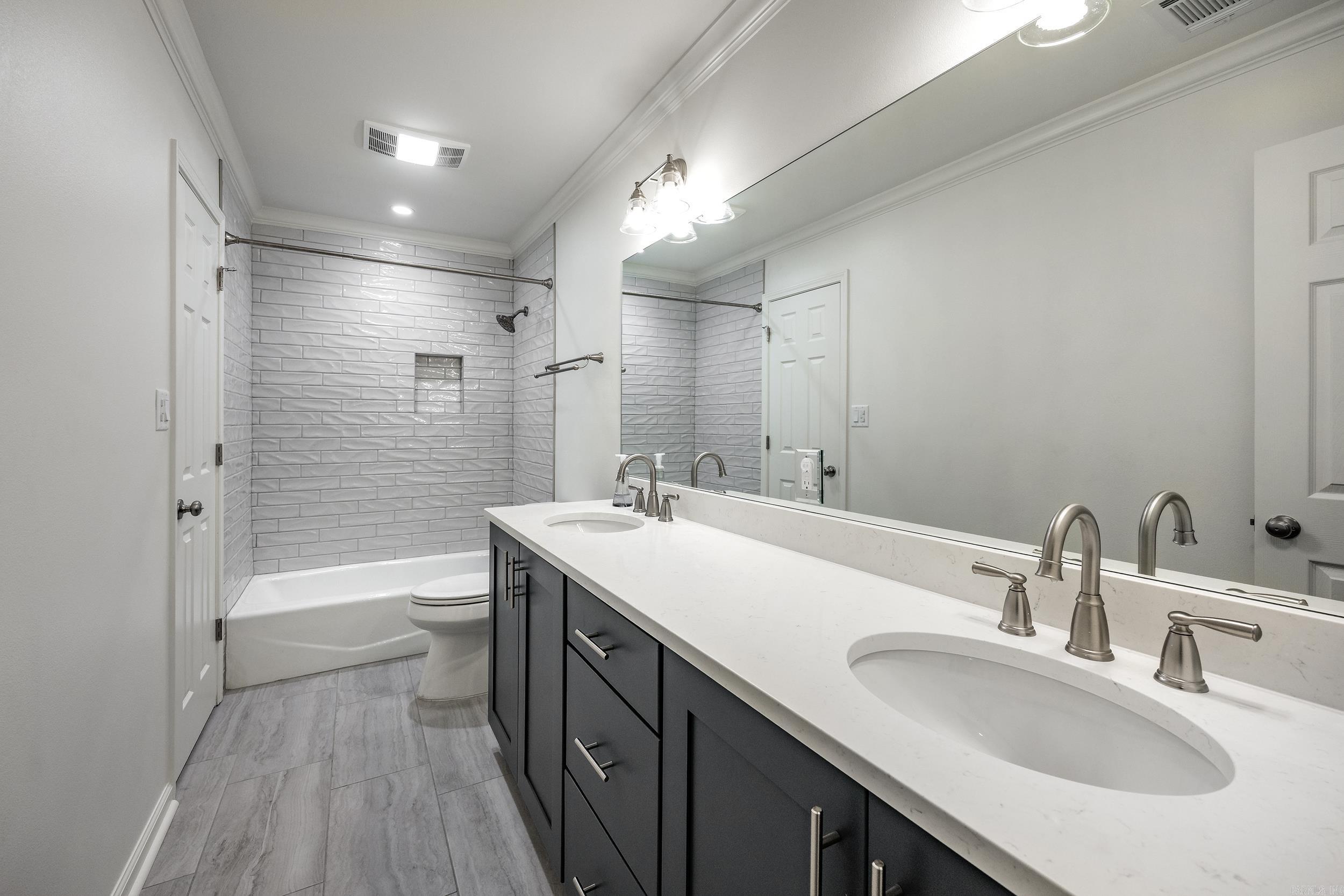 26 Foxcroft Village Drive Little Rock, AR 72227