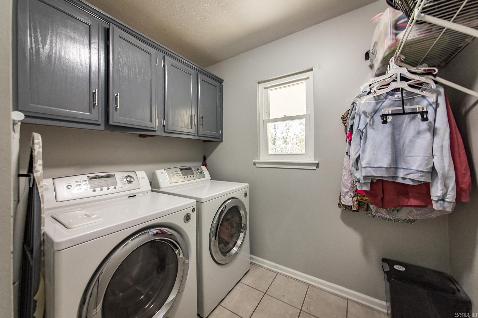 917 Lewisburg  Austin, AR