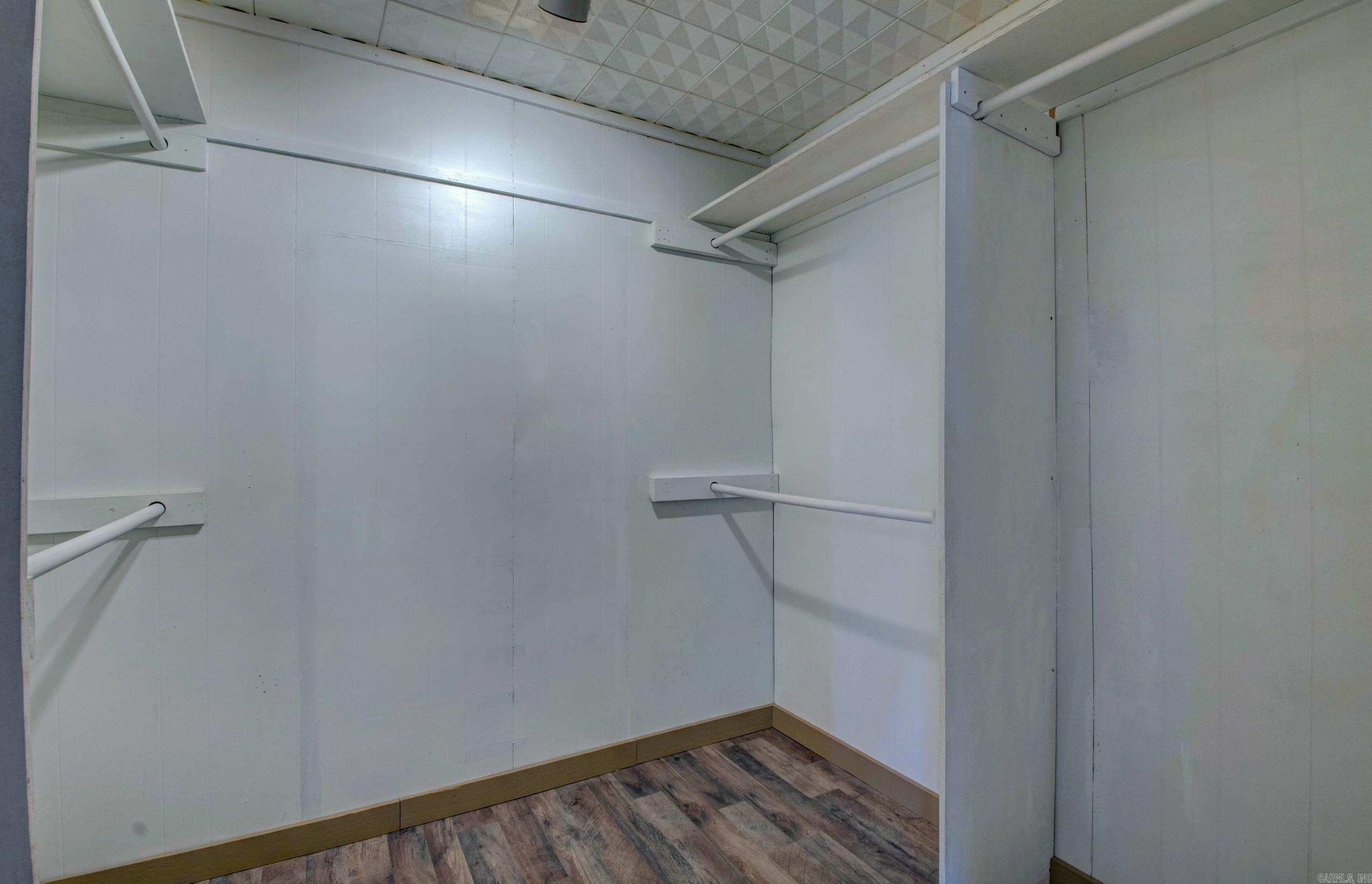 1612 Ridge Road  El Paso, AR