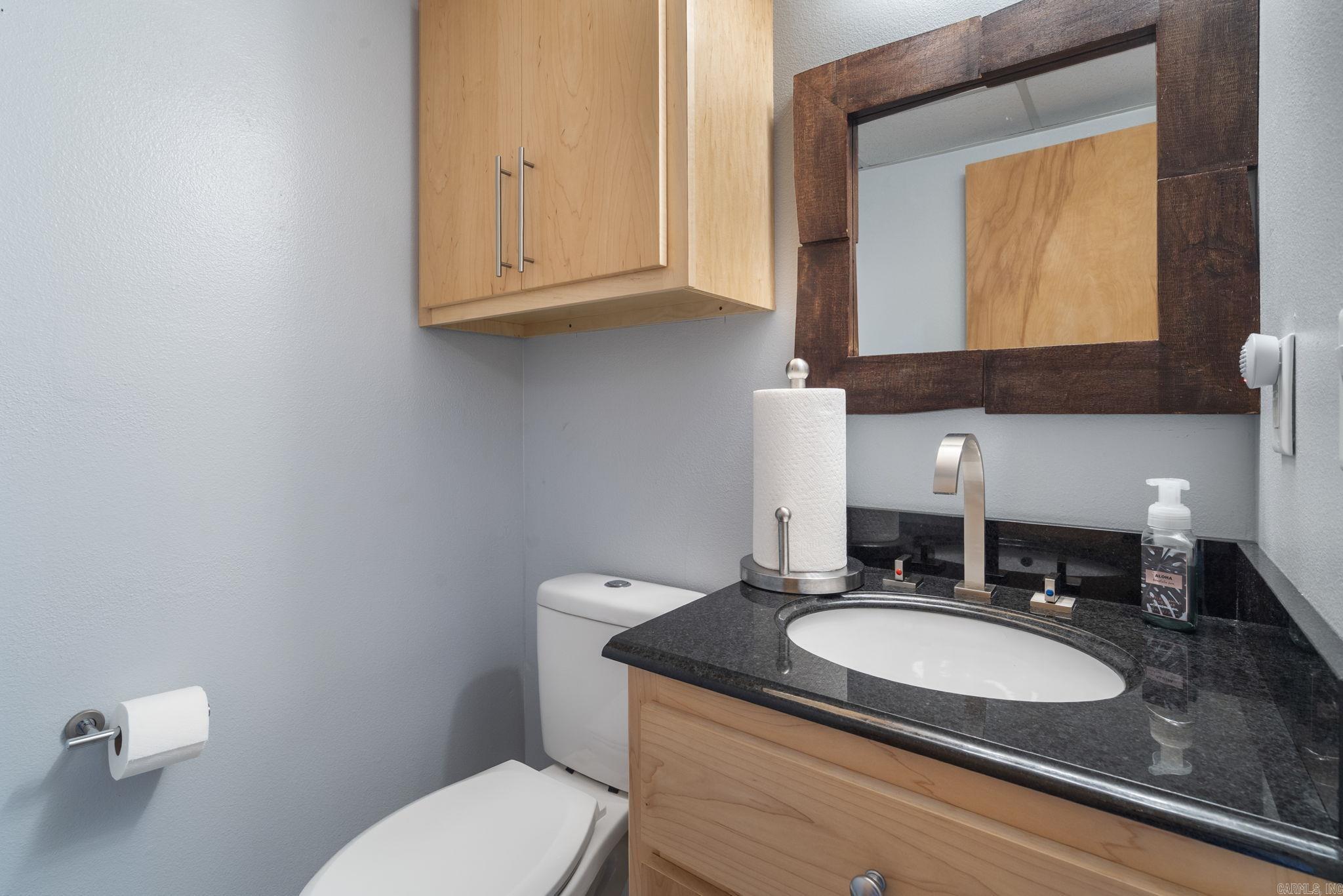 1140 E Lakefront Drive  Fayetteville, AR