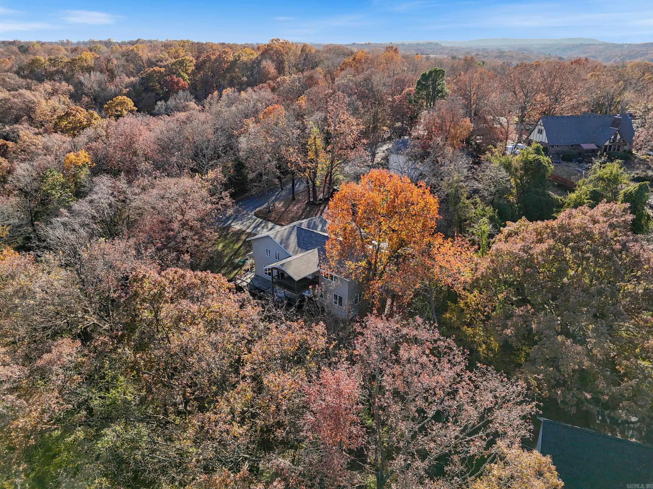 15364 Twin Pines Road  Lowell, AR