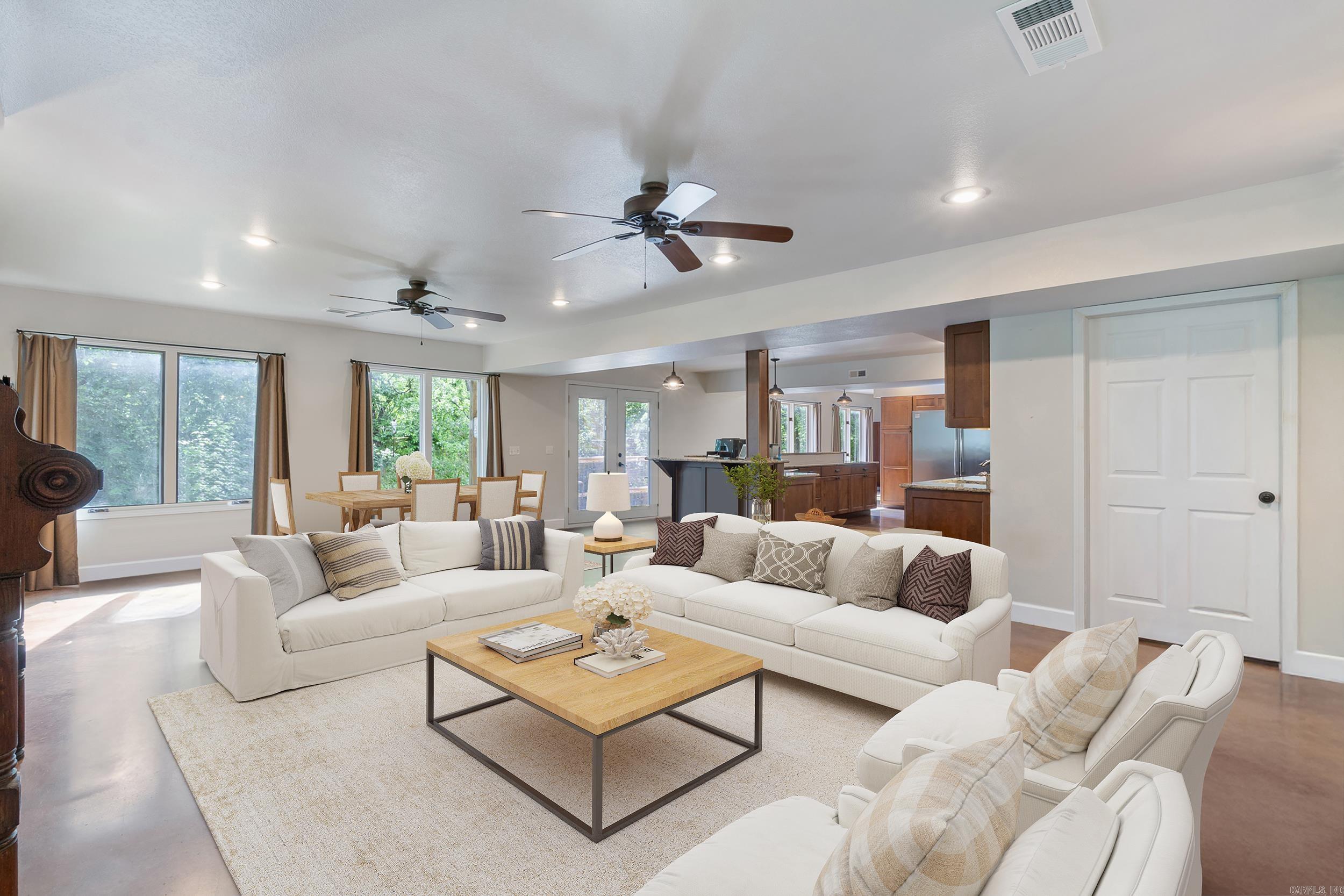 15364 Twin Pines Road  Lowell, AR