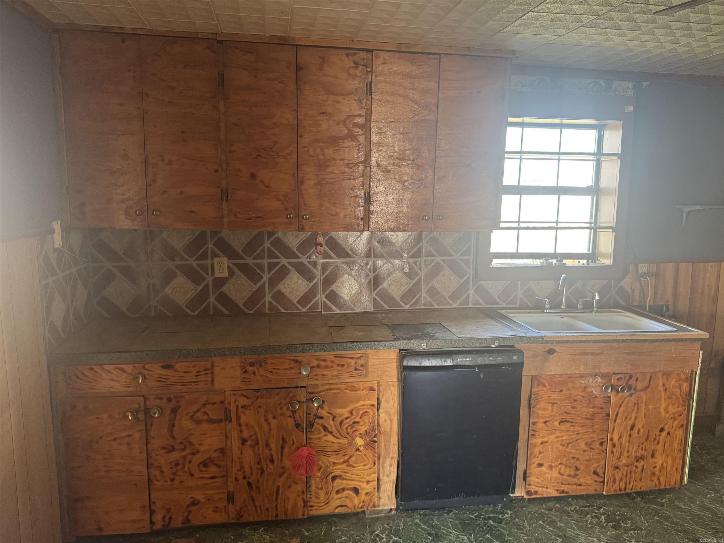 801 Deridder Avenue  Mena, AR