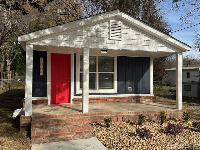1009 W Smith Street  Benton, AR