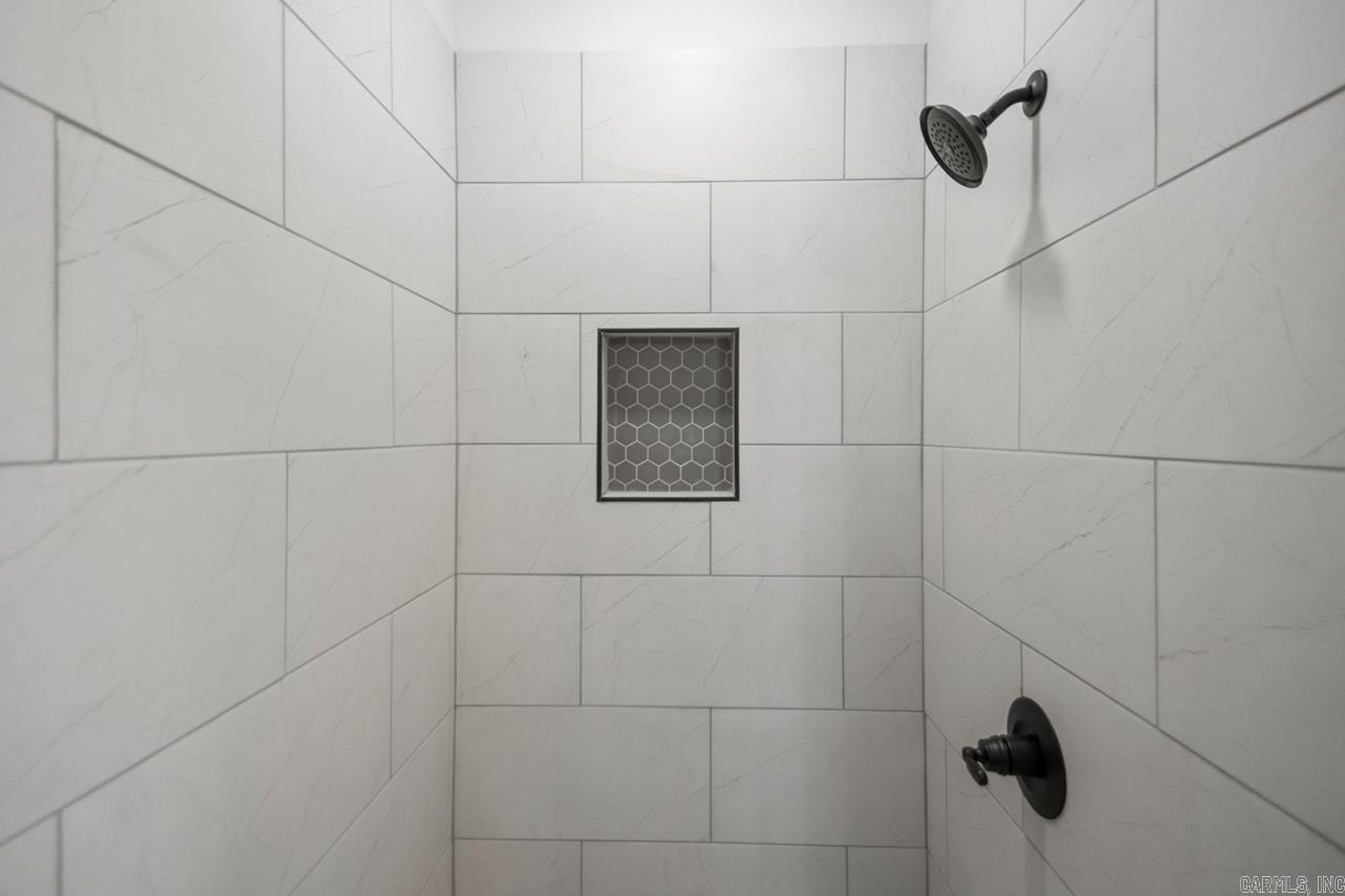 101 Kelton  Hensley, AR