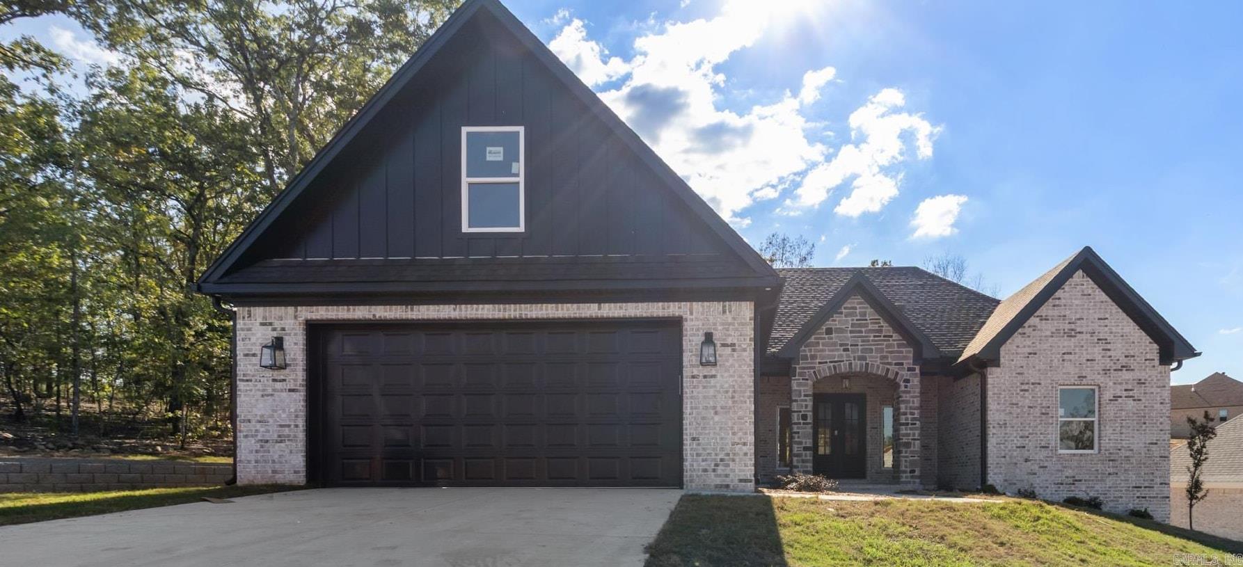 517 Valley Oak Drive Sherwood, AR 72120