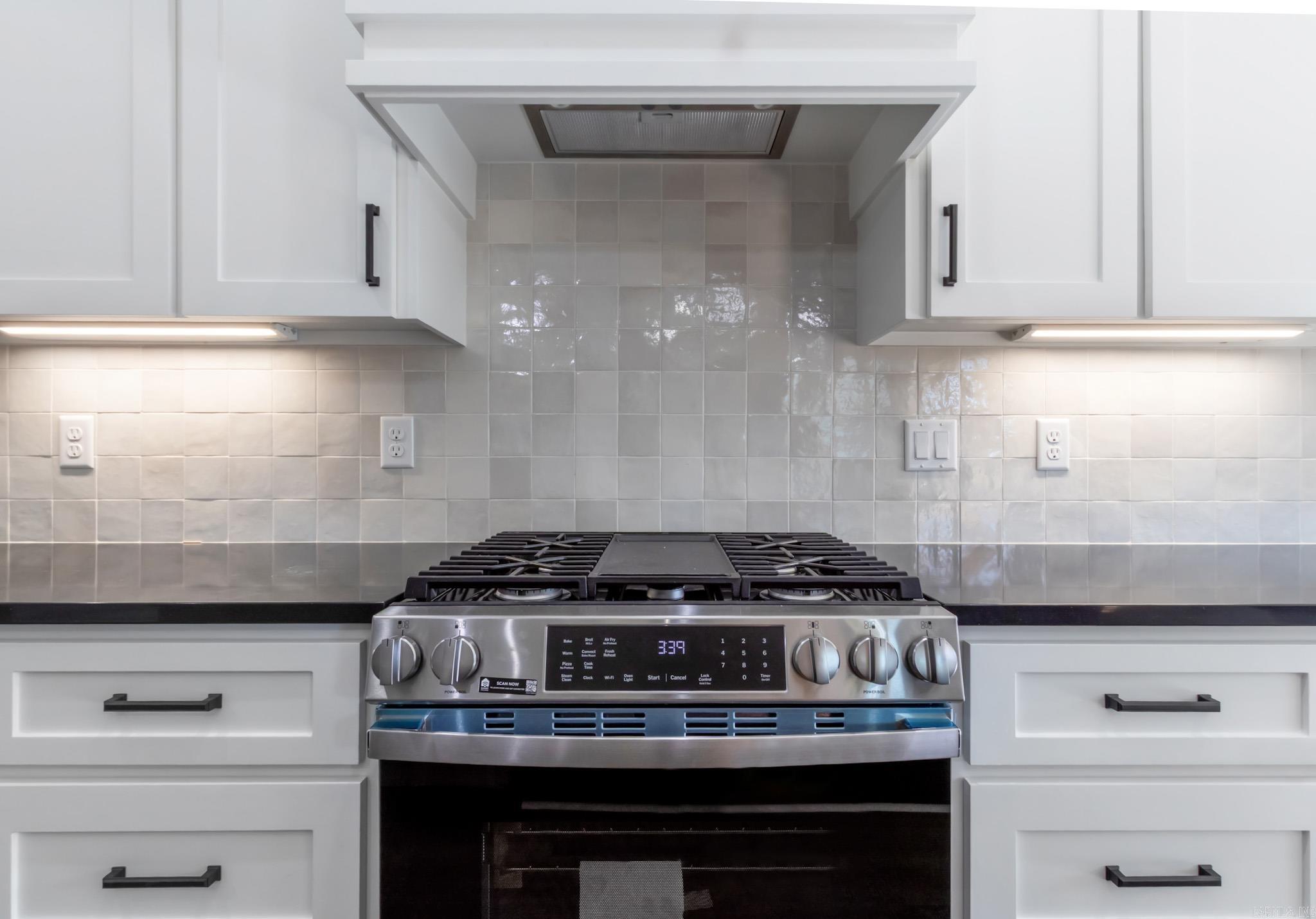 517 Valley Oak  Sherwood, AR