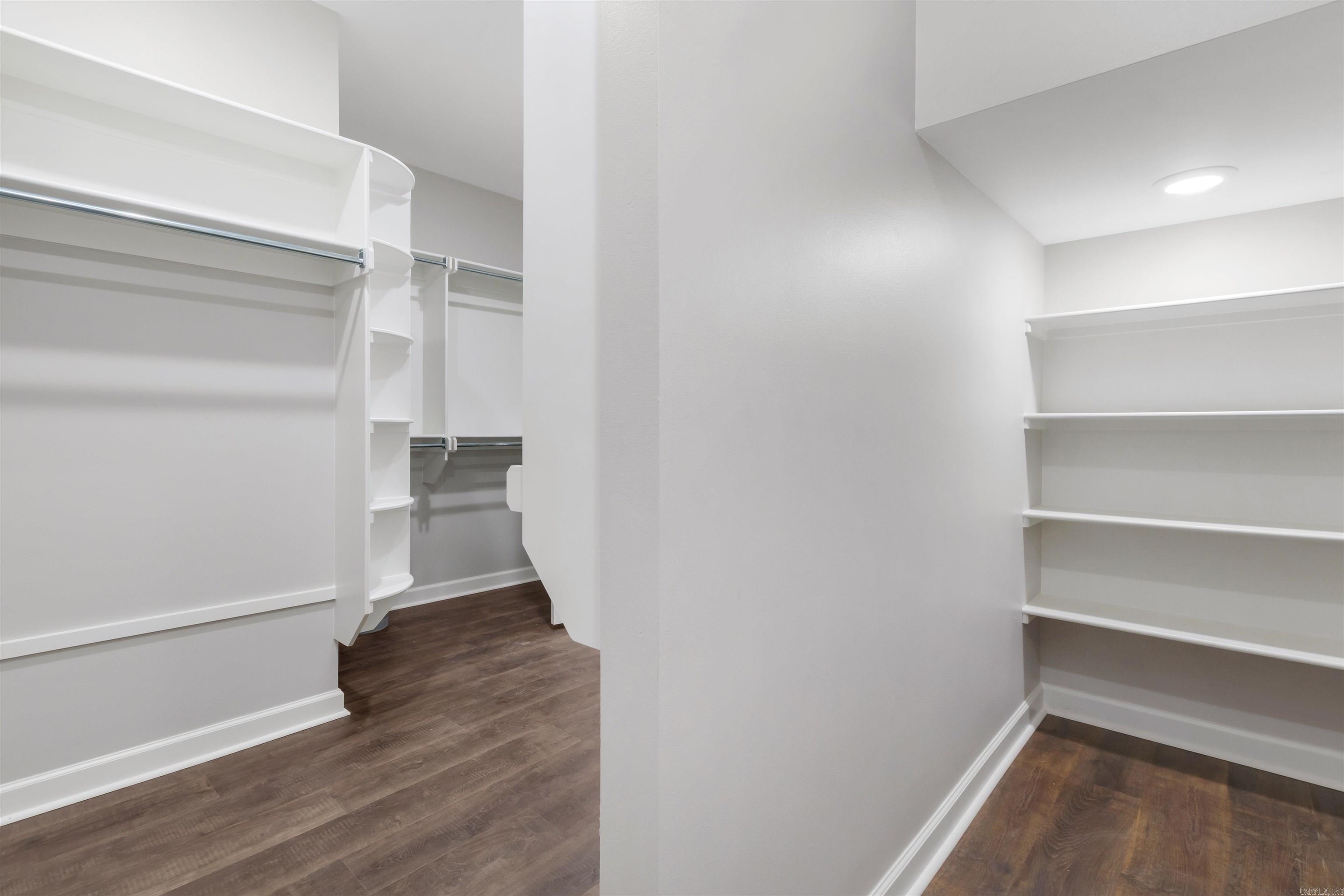 517 Valley Oak  Sherwood, AR