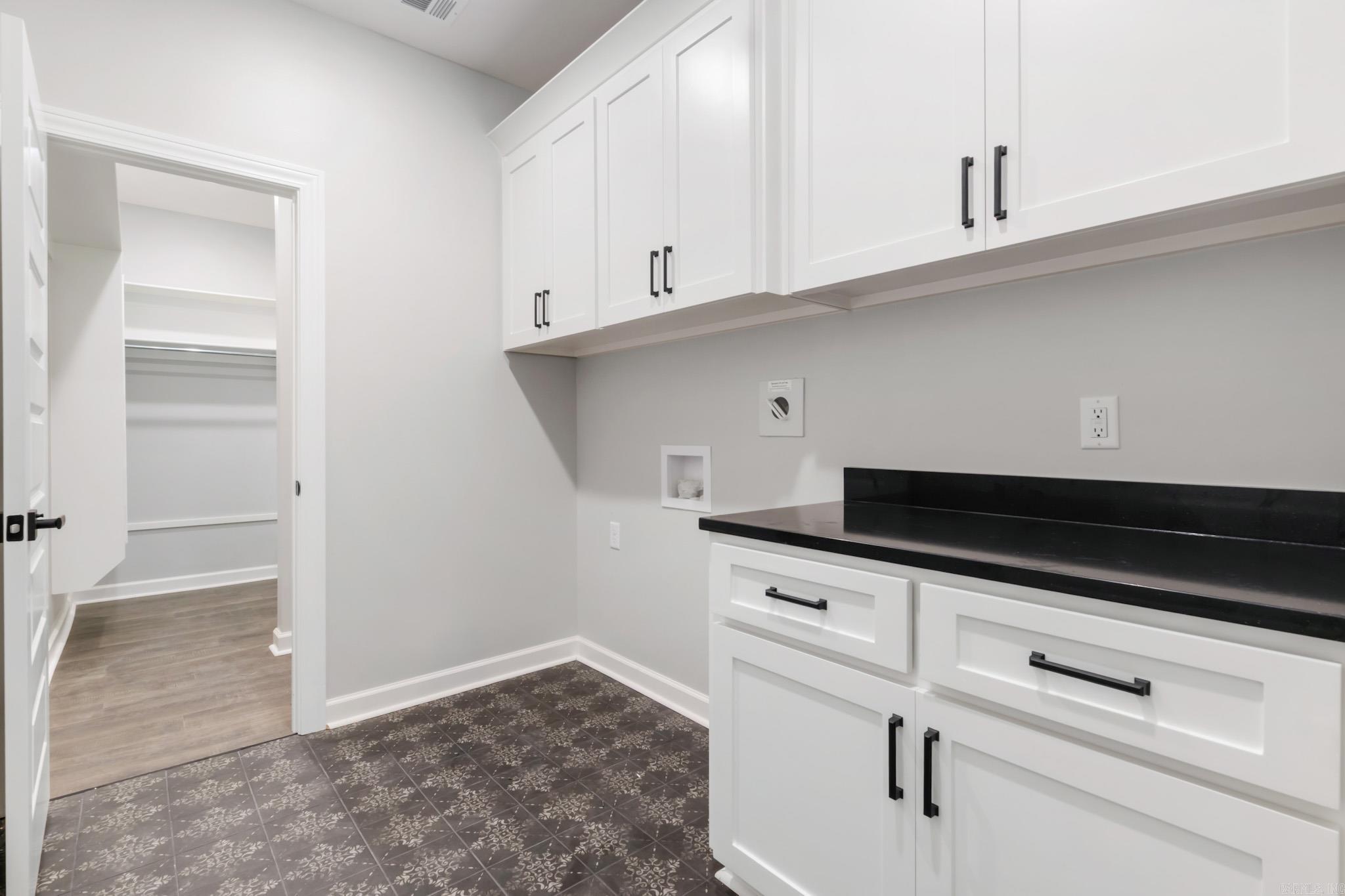 517 Valley Oak  Sherwood, AR