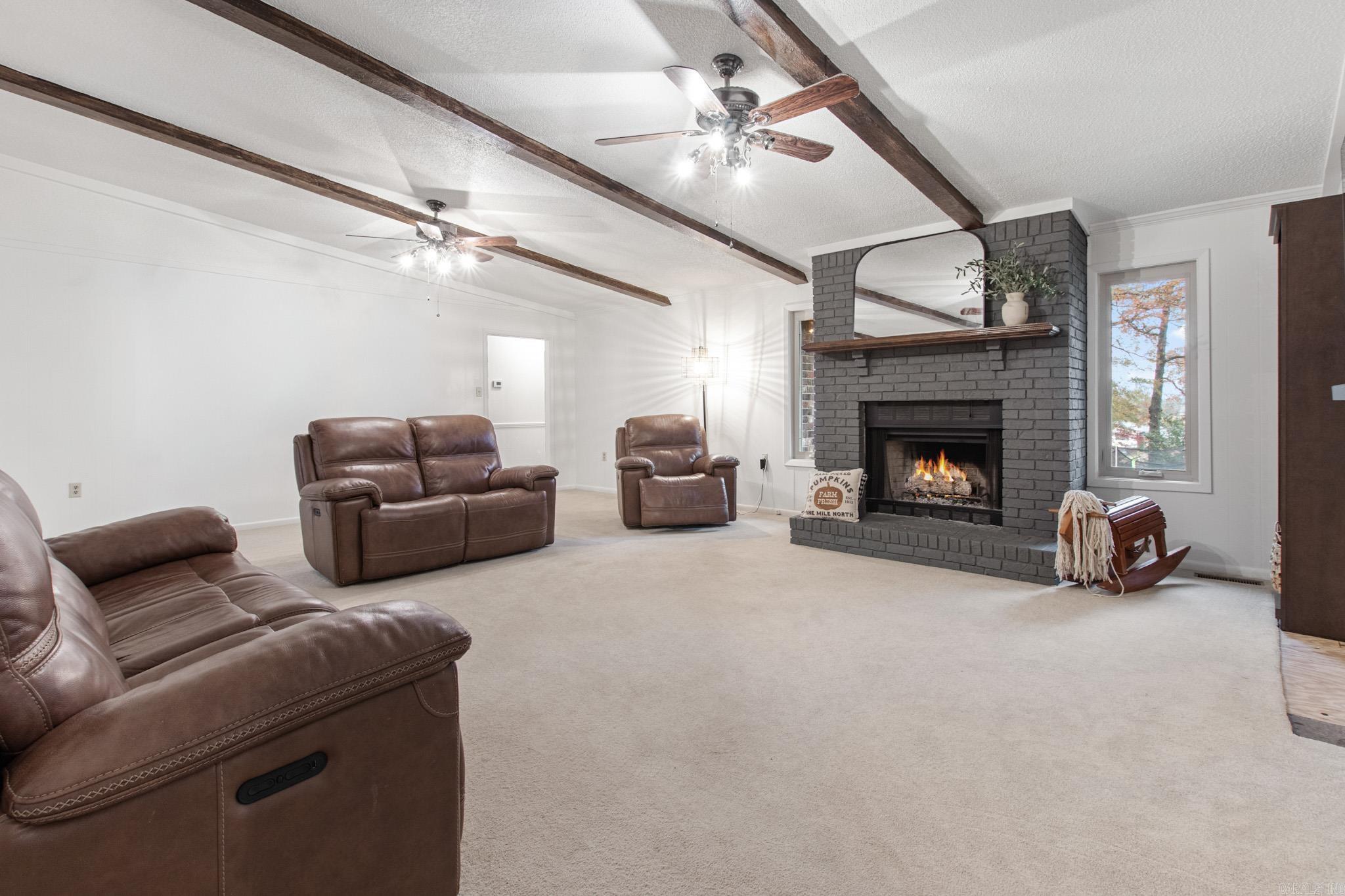 716 Adams Drive Jacksonville, AR 72076