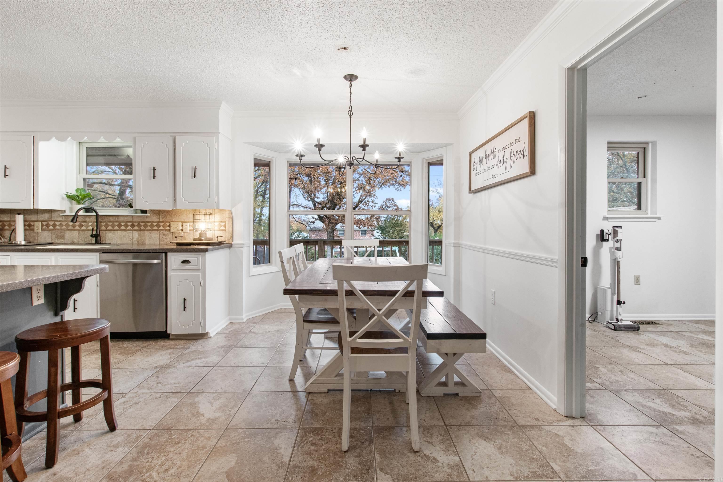 716 Adams Drive Jacksonville, AR 72076