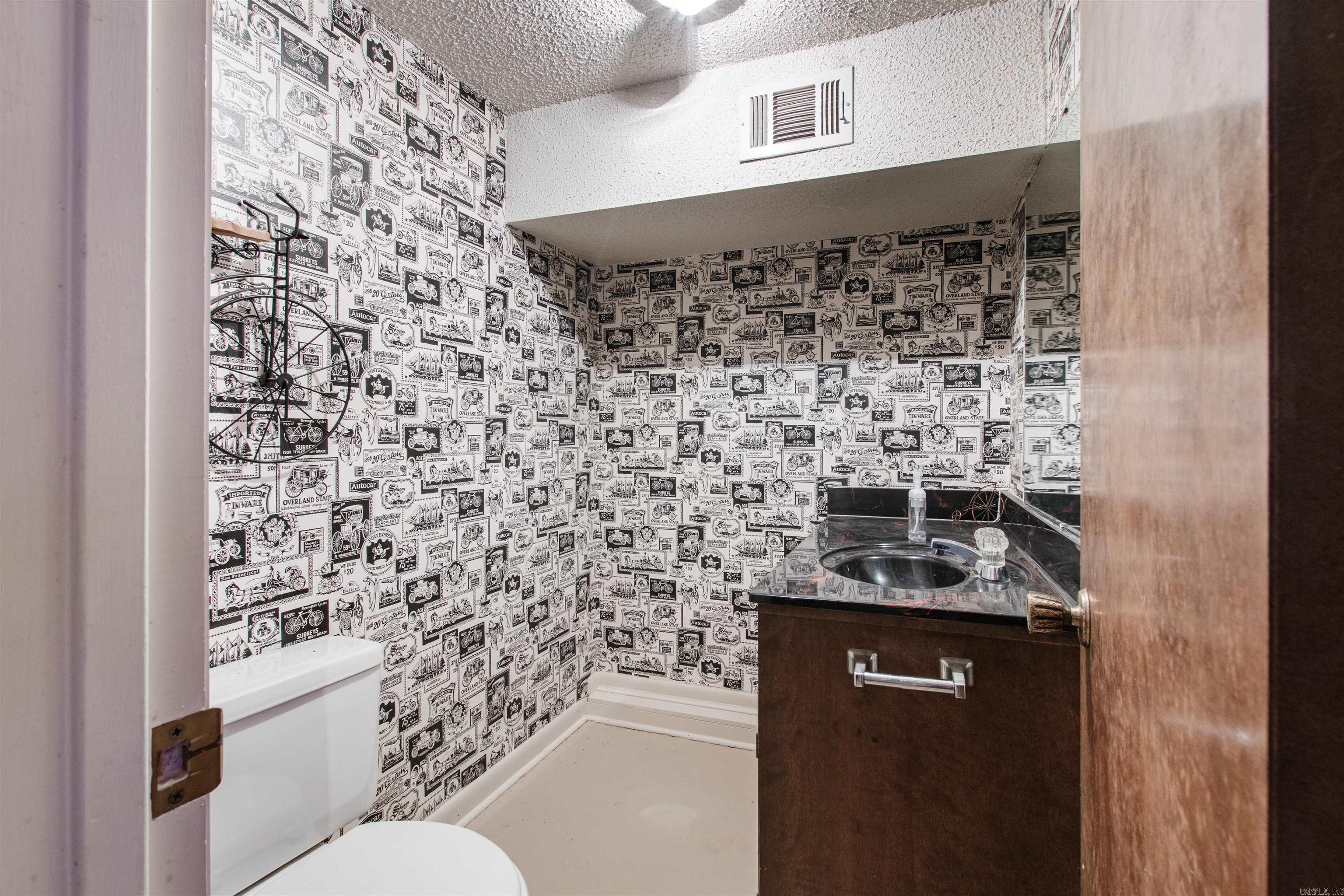 716 Adams  Jacksonville, AR