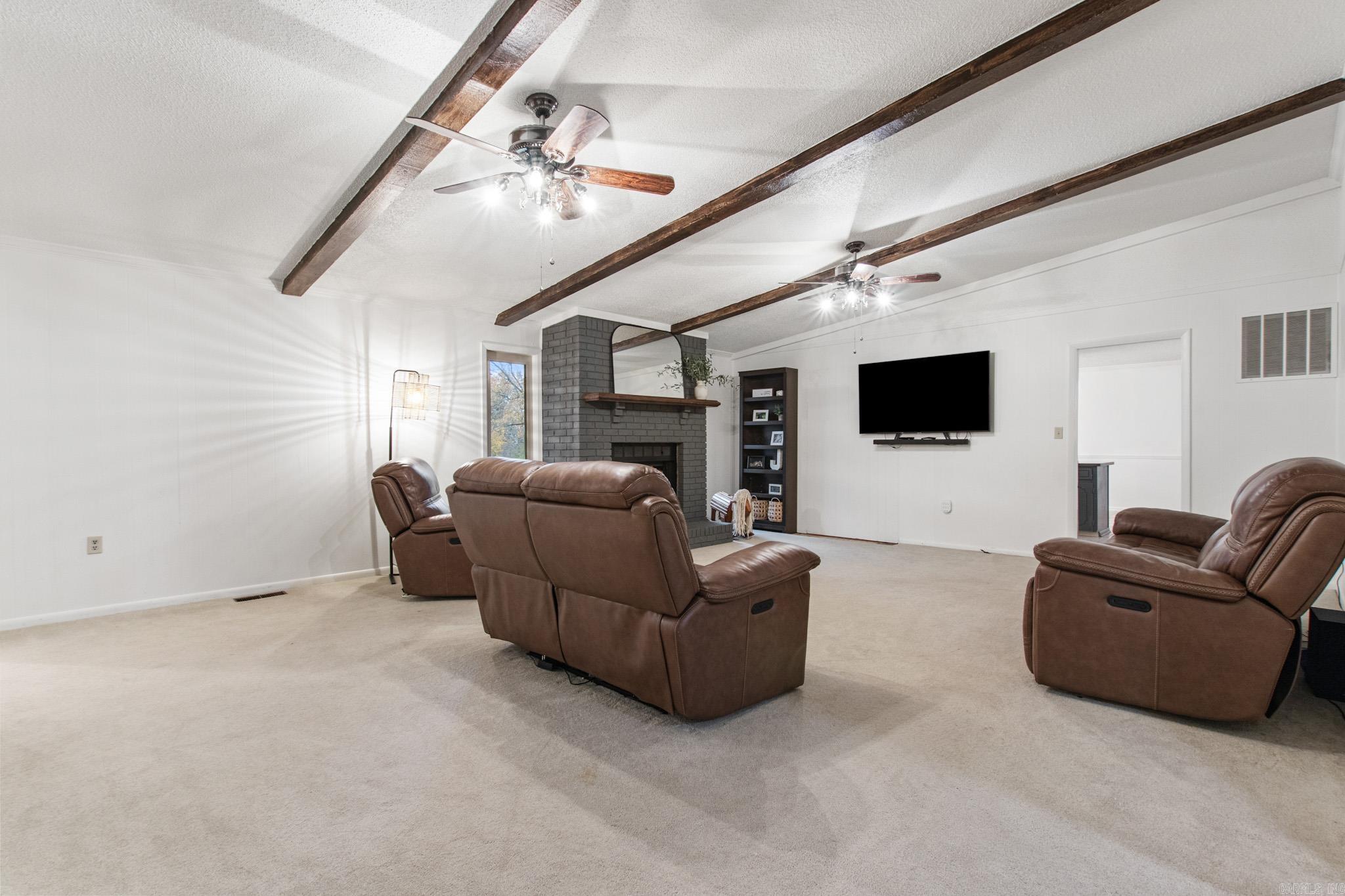 716 Adams Drive Jacksonville, AR 72076