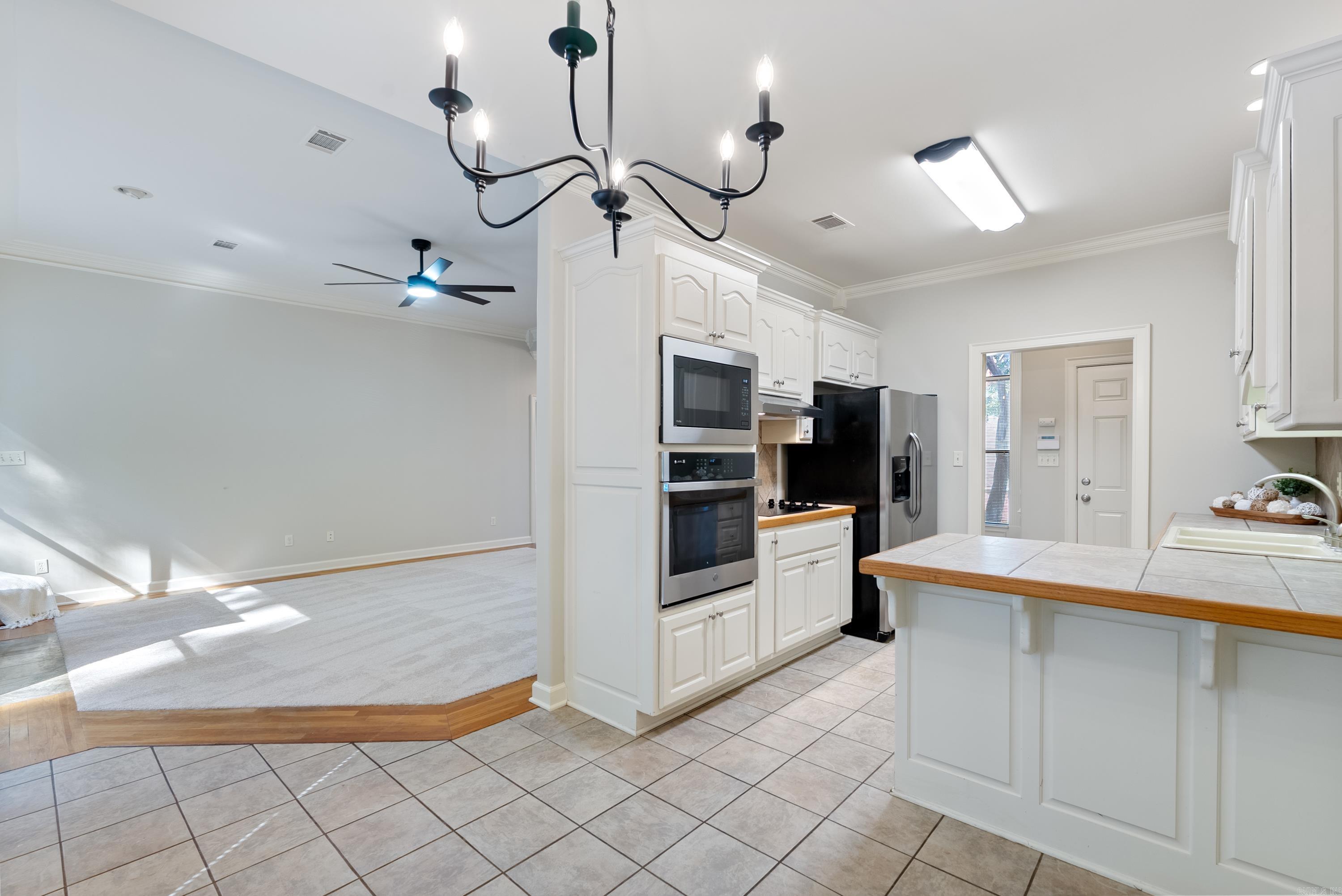 116 Orleans Drive  Maumelle, AR