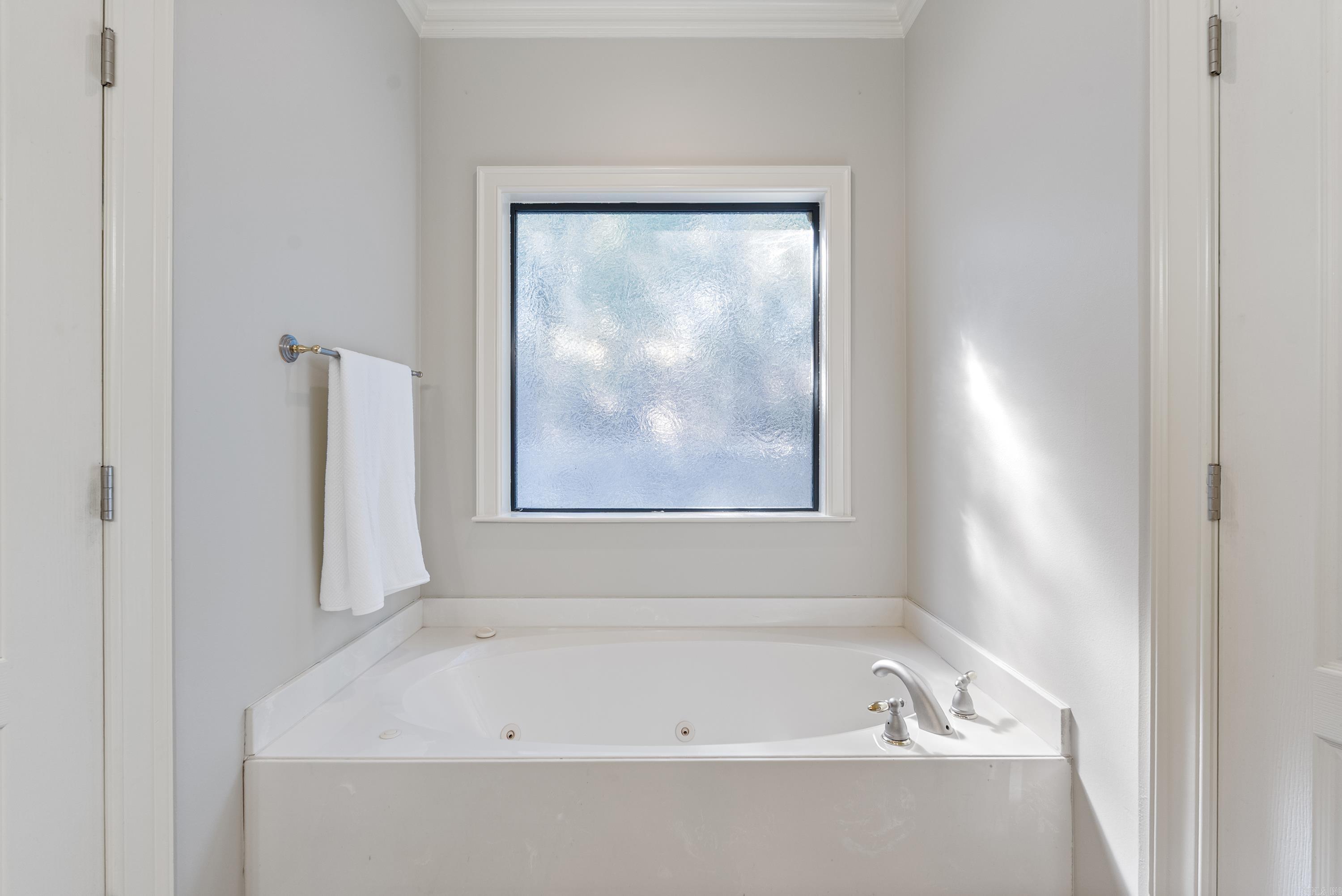 116 Orleans Drive  Maumelle, AR