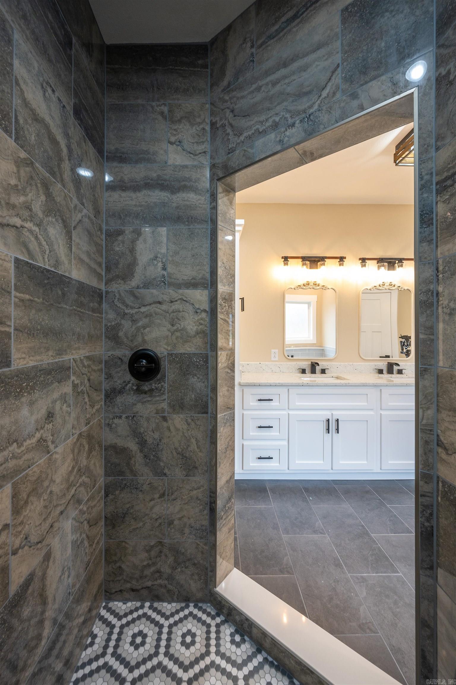 1867 Locust Grove Rd  Batesville, AR