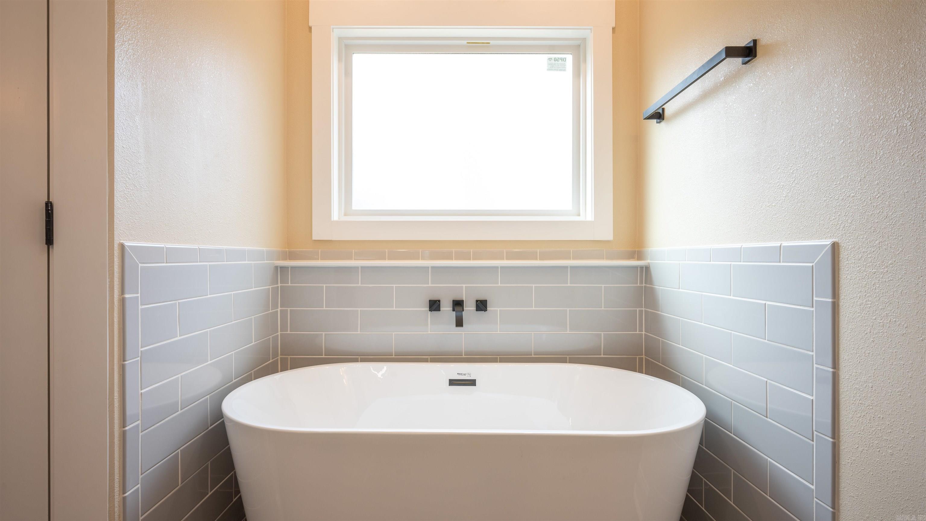 1867 Locust Grove Rd  Batesville, AR