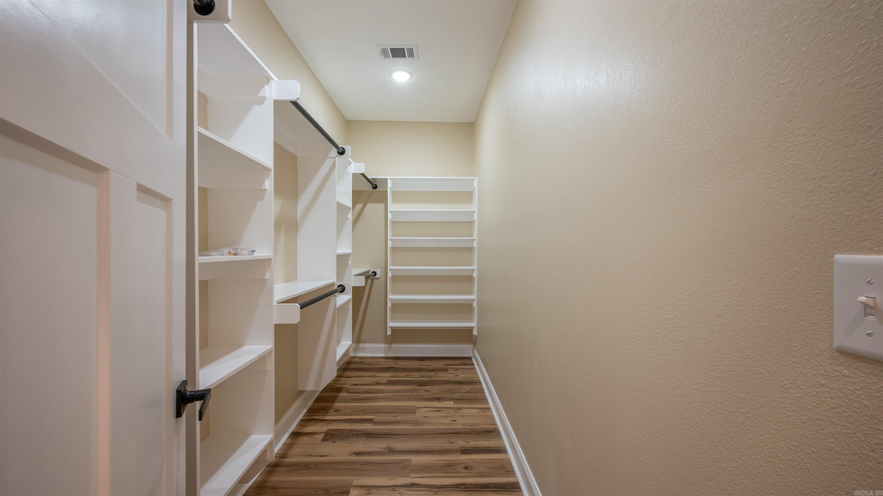 1867 Locust Grove Rd  Batesville, AR