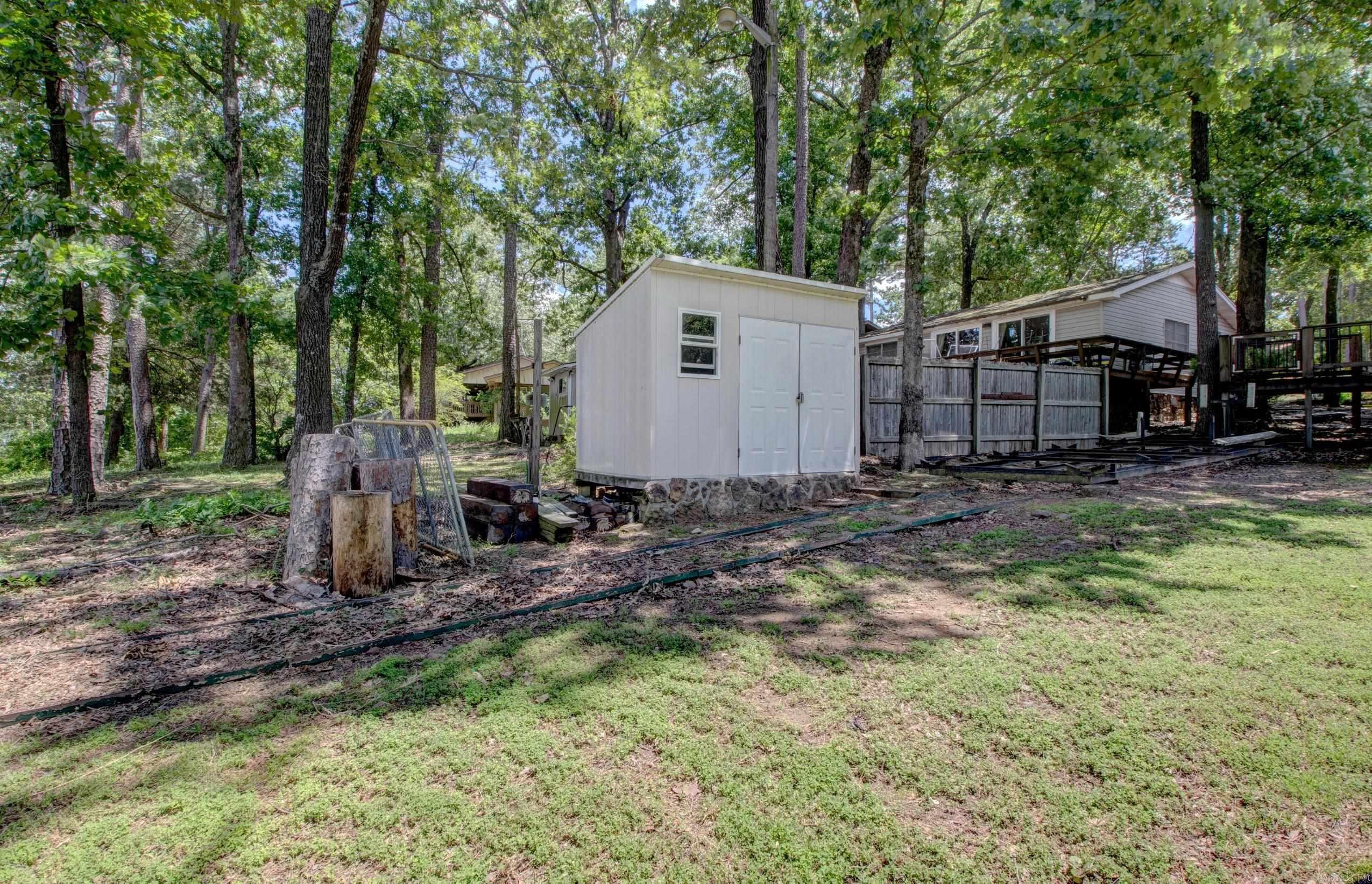 30 Cedar  Higden, AR