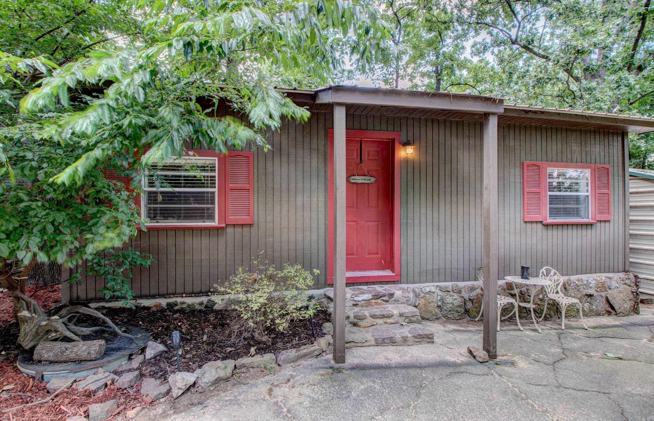 30 Cedar  Higden, AR