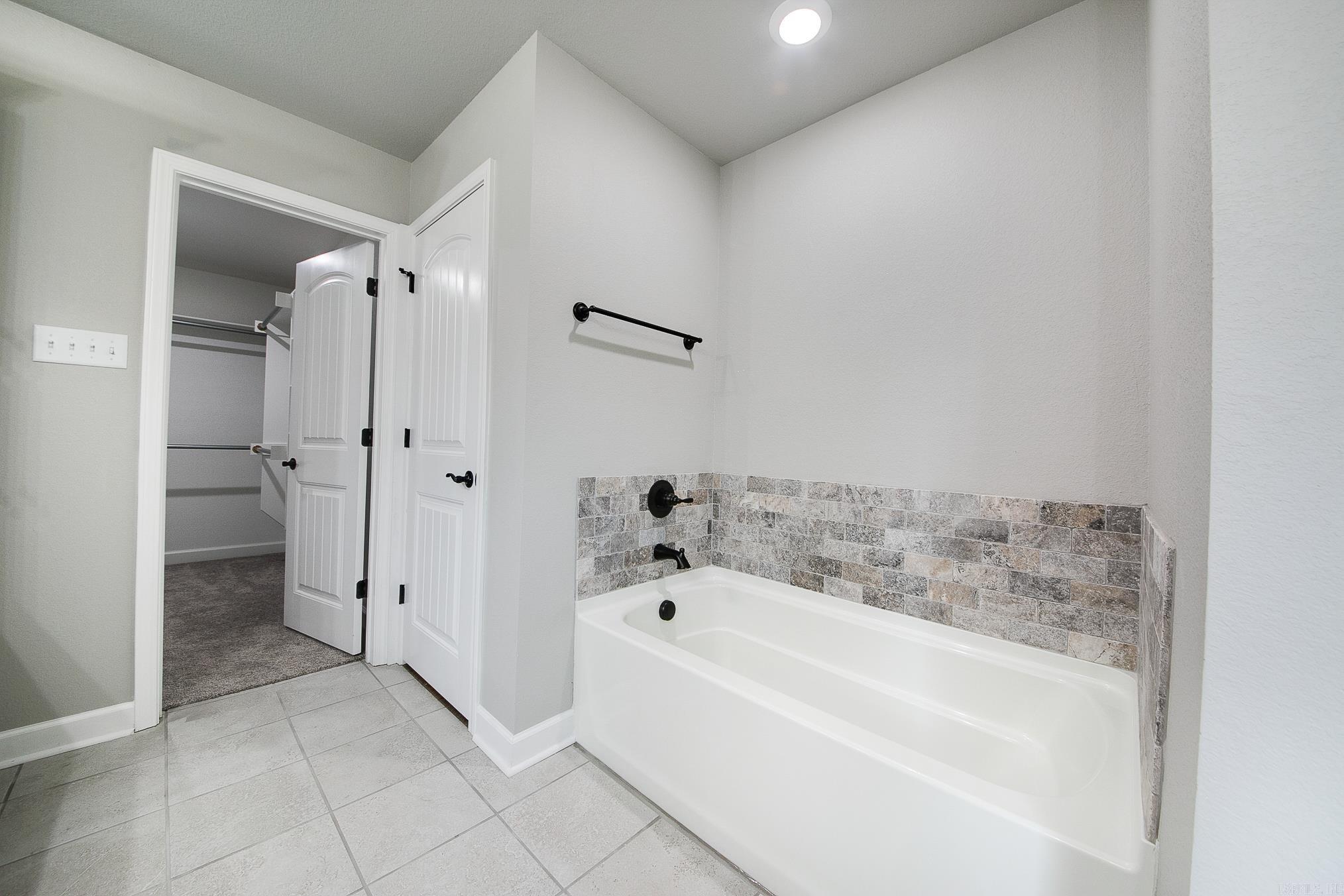 38 Arbor Trail Drive Cabot, AR 72023